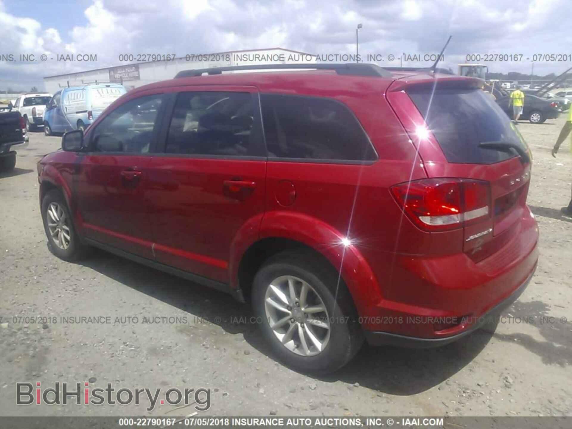 2016 Dodge Journey - VIN: 3C4PDCBB3GT135246 - Фото 3