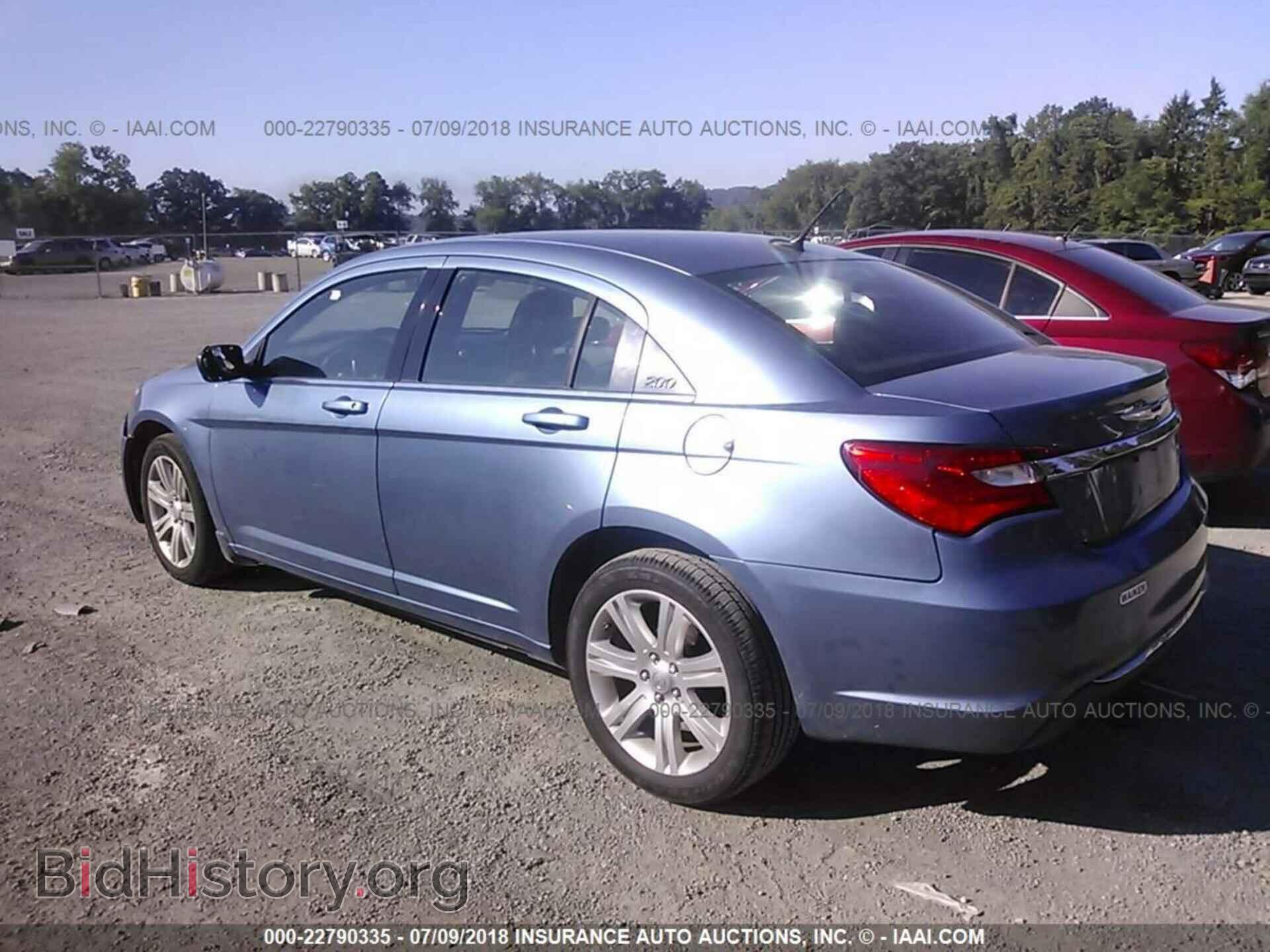 2011 Chrysler 200 - VIN: 1C3BC1FB7BN602841 - Фото 3