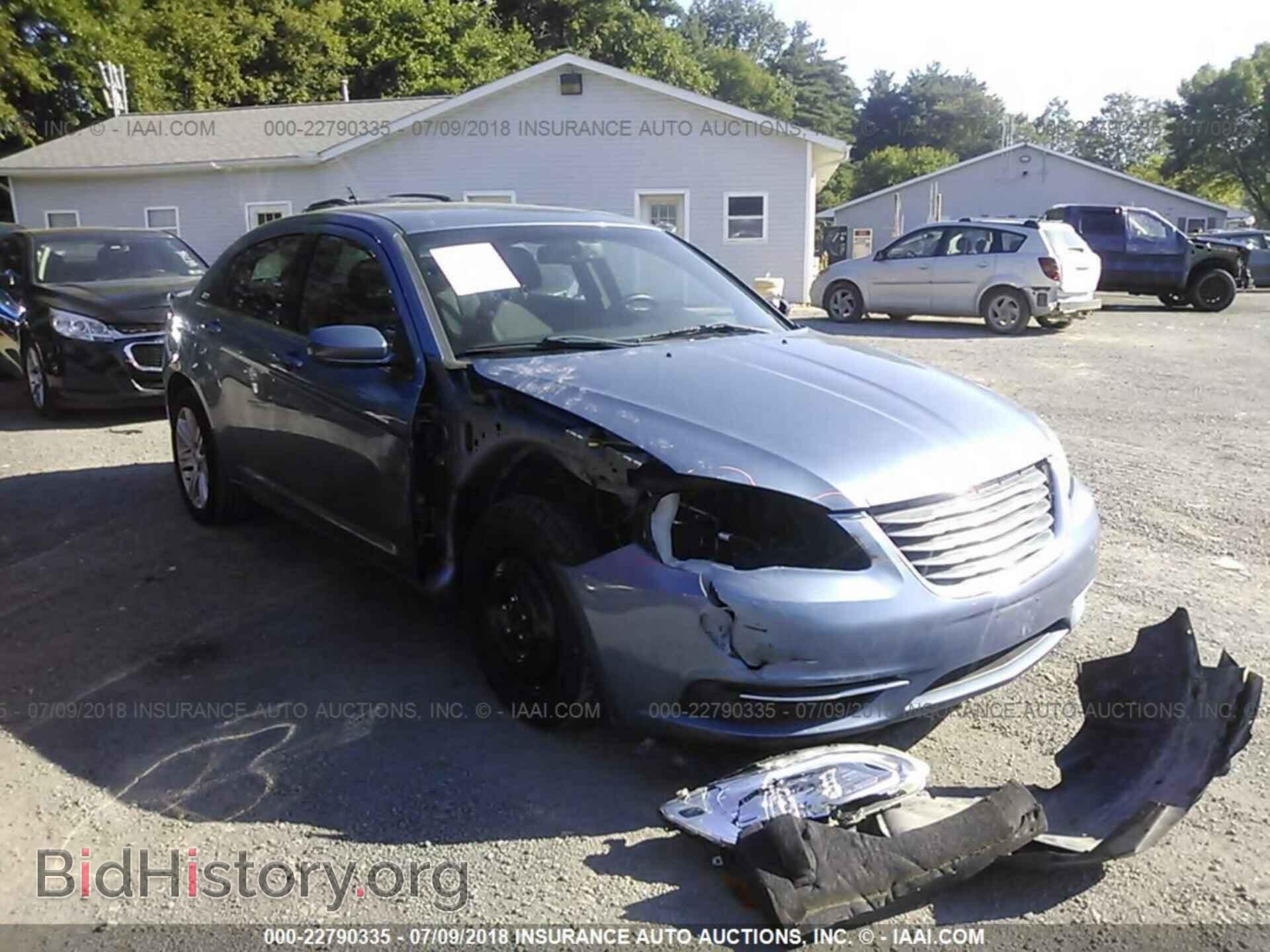 2011 Chrysler 200 - VIN: 1C3BC1FB7BN602841 - Фото 6