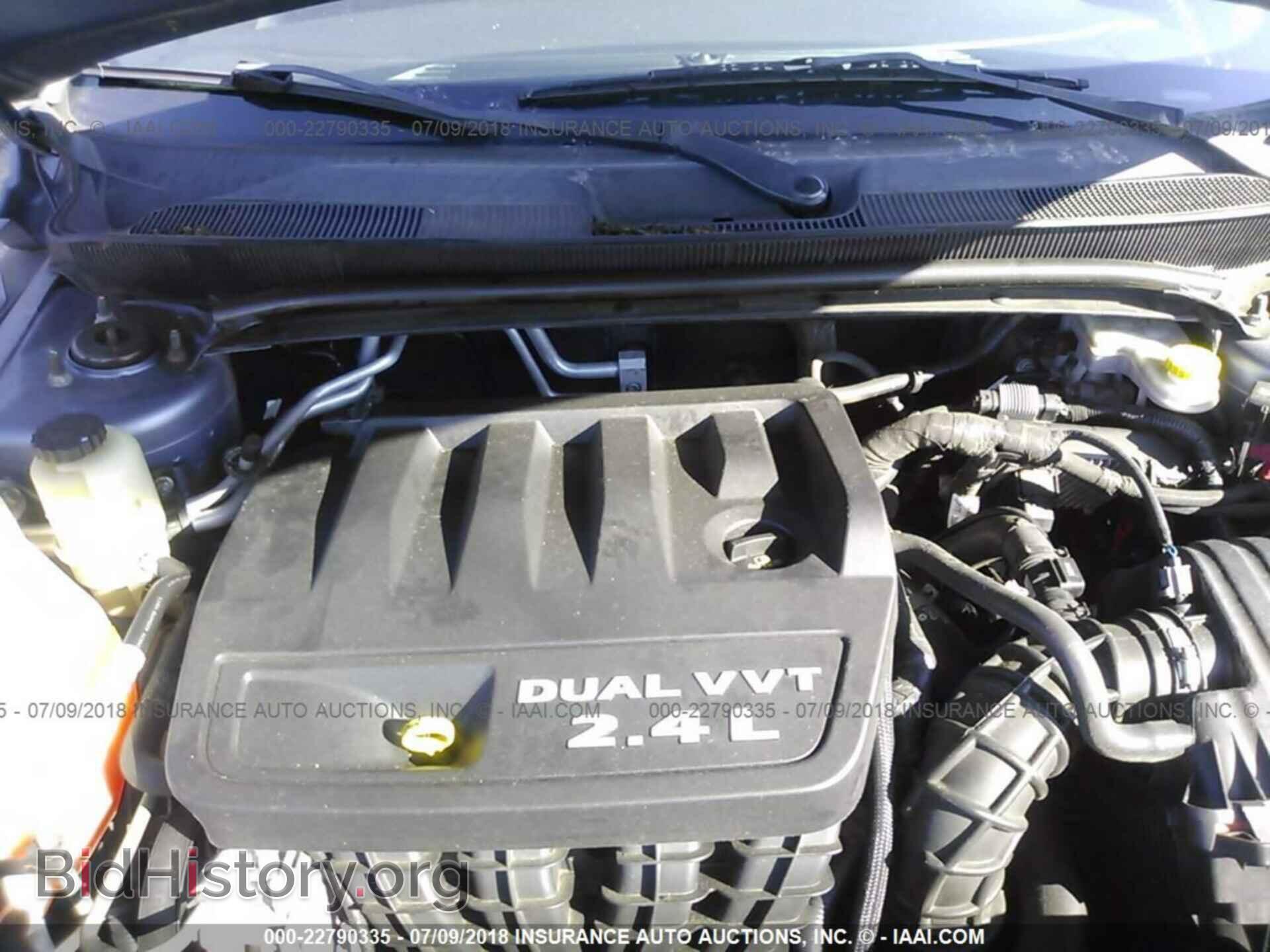 2011 Chrysler 200 - VIN: 1C3BC1FB7BN602841 - Фото 10