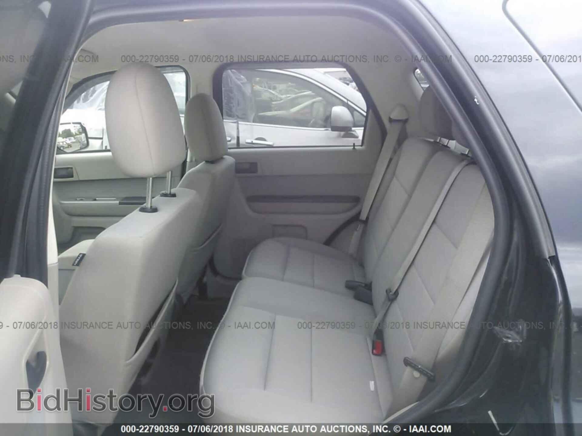 2012 Ford Escape - VIN: 1FMCU9DGXCKA42001 - Фото 8