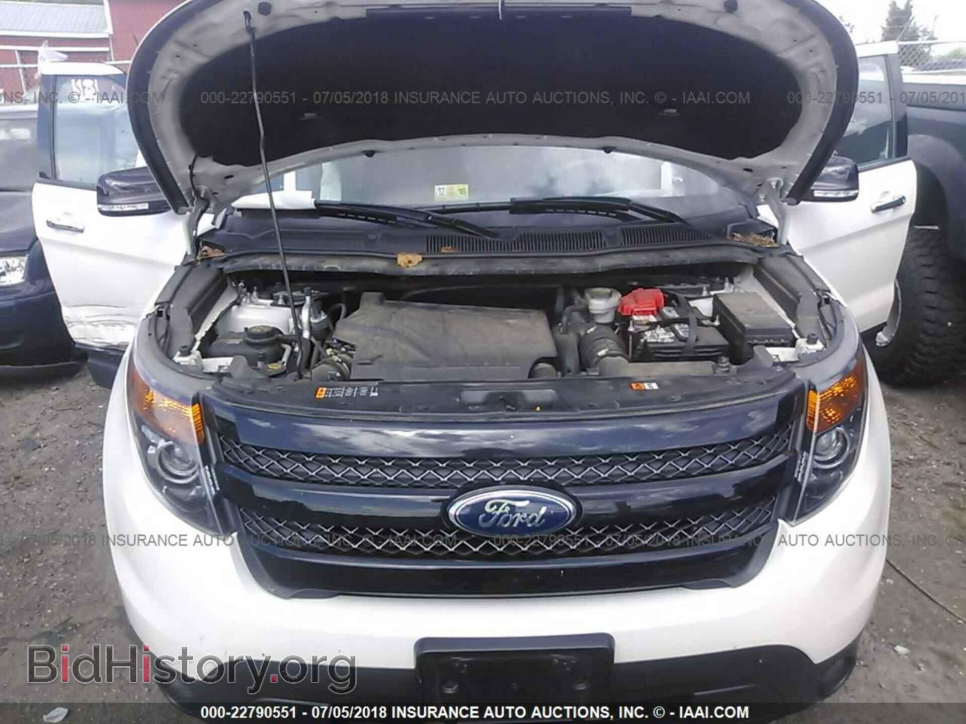 2014 Ford Explorer - VIN: 1FM5K8GT0EGB33723 - Фото 10