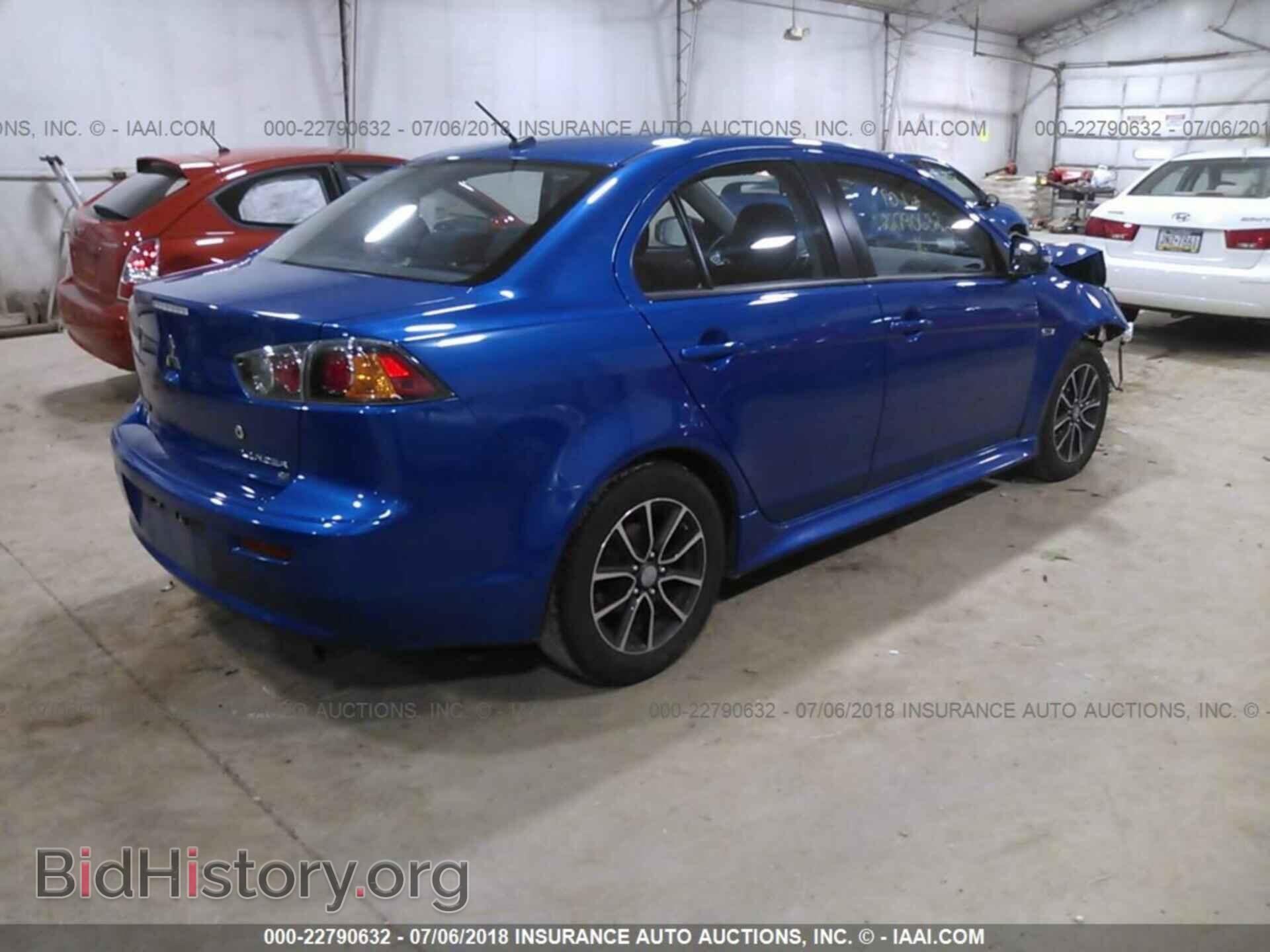 2016 Mitsubishi Lancer - VIN: JA32V2FW1GU009261 - Фото 4
