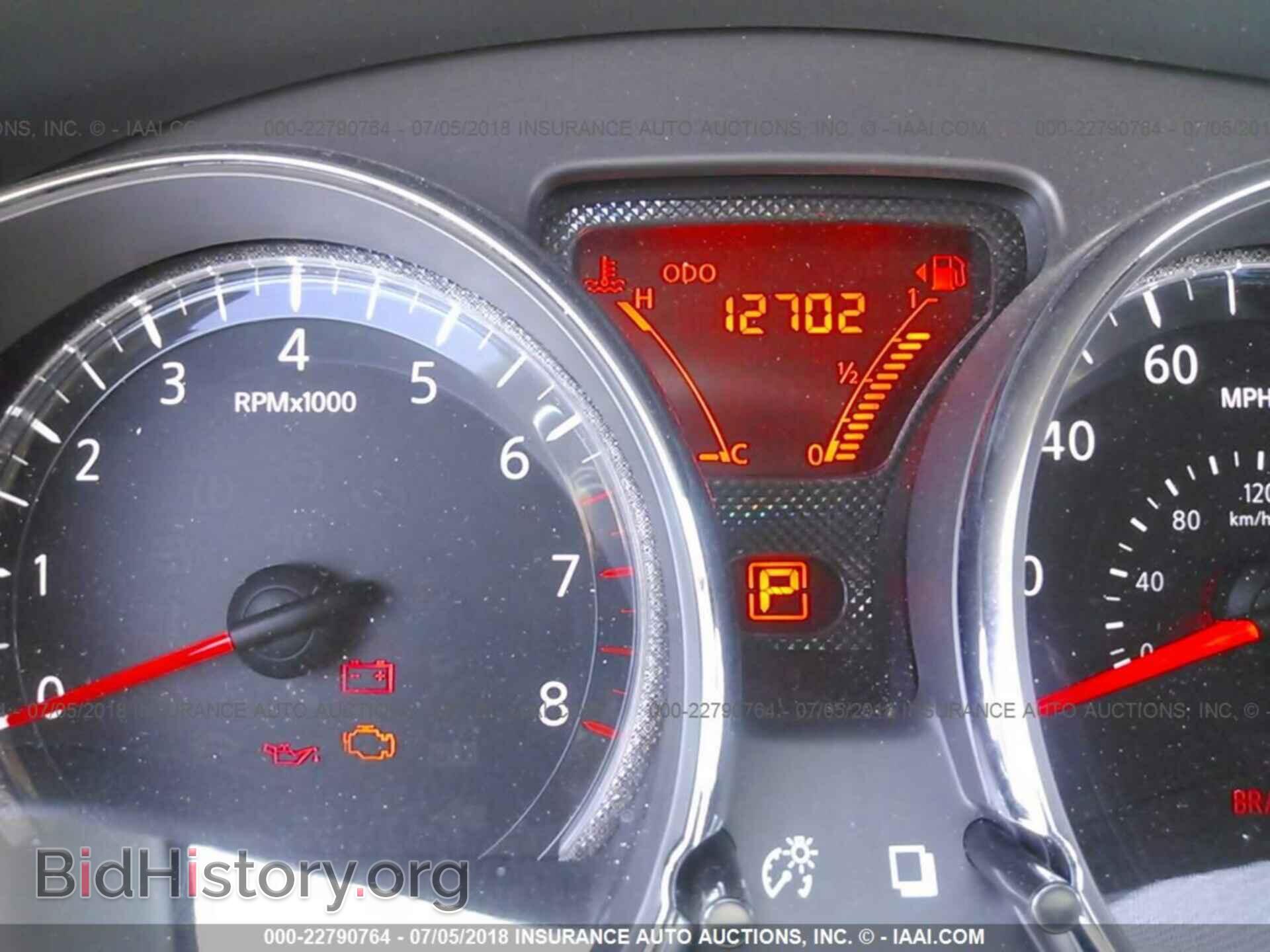 2016 Nissan Versa note - VIN: 3N1CE2CP2GL393082 - Photo 7