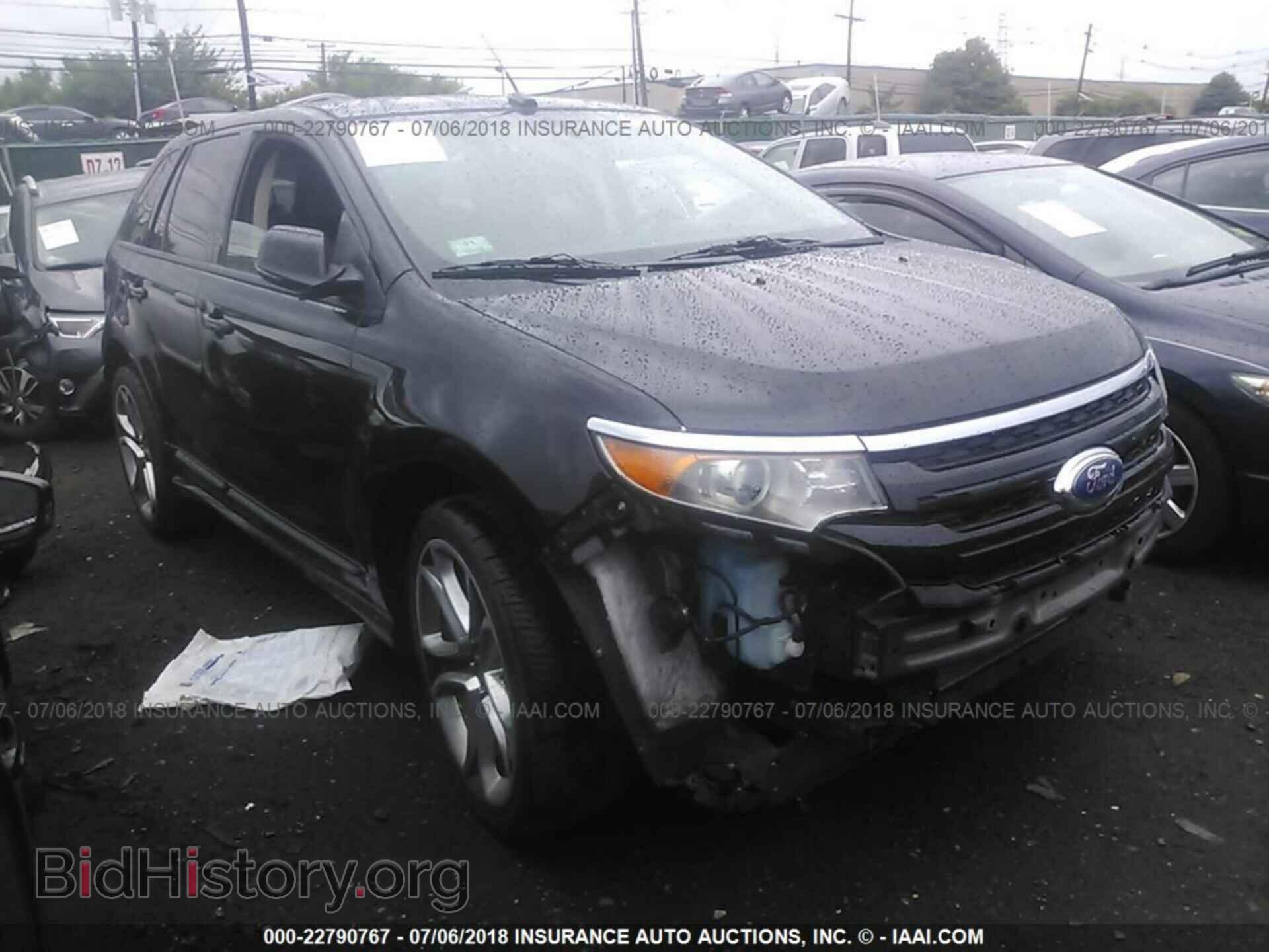 Photo 2FMDK4AK3DBC63733 - Ford Edge 2013