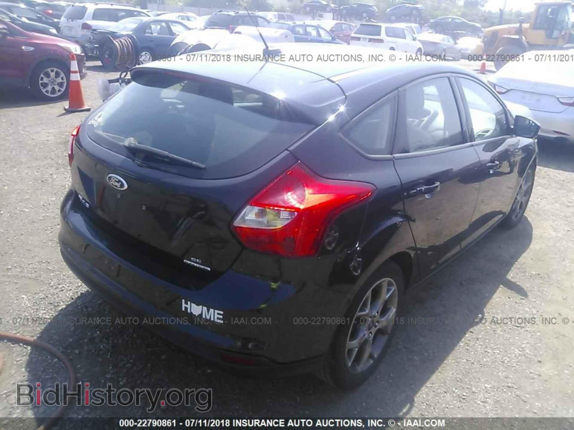 2013 Ford Focus - VIN: 1FADP3K28DL211986 - Photo 4