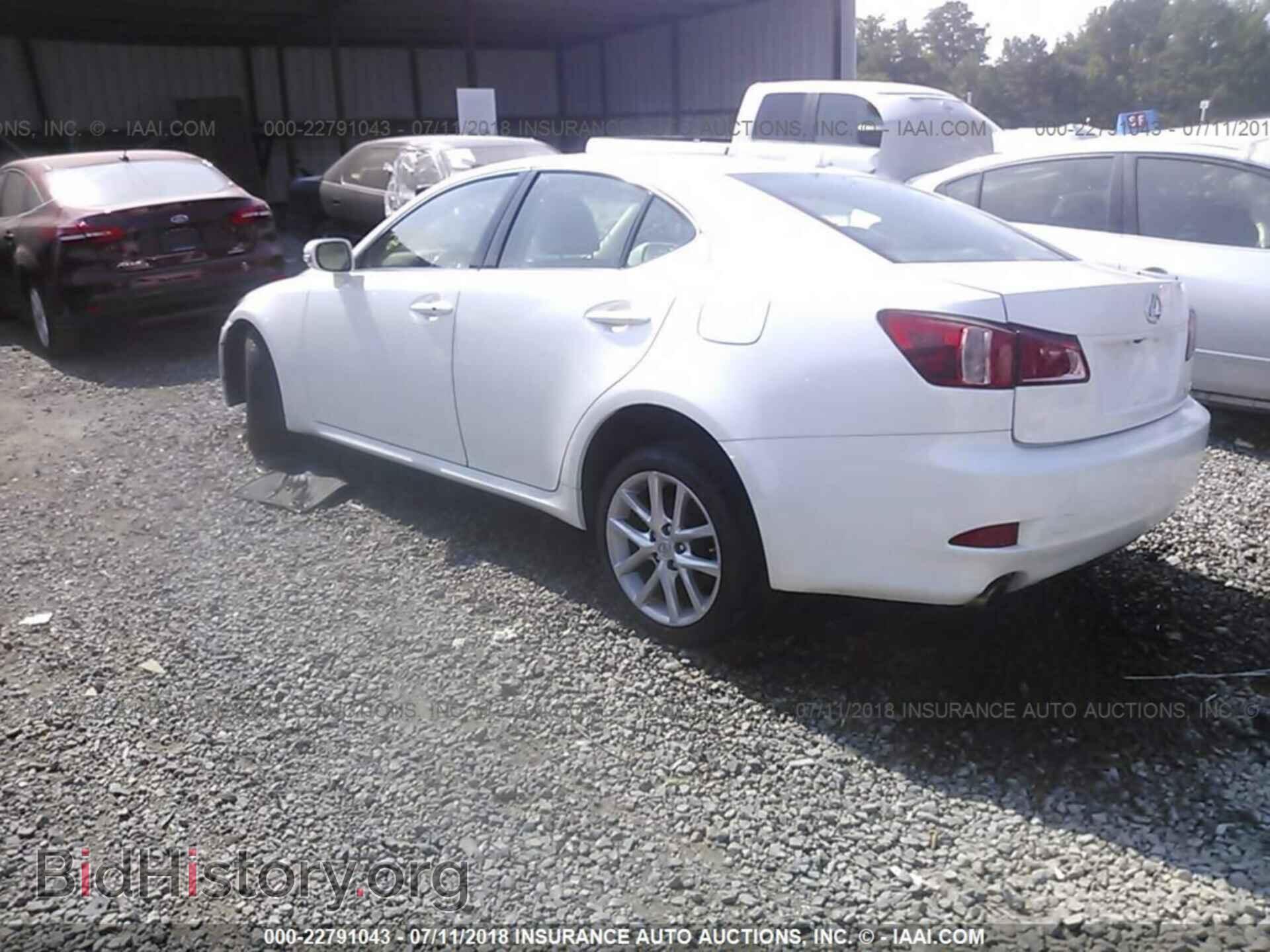 2011 Lexus Is - VIN: JTHCF5C29B5049210 - Photo 3