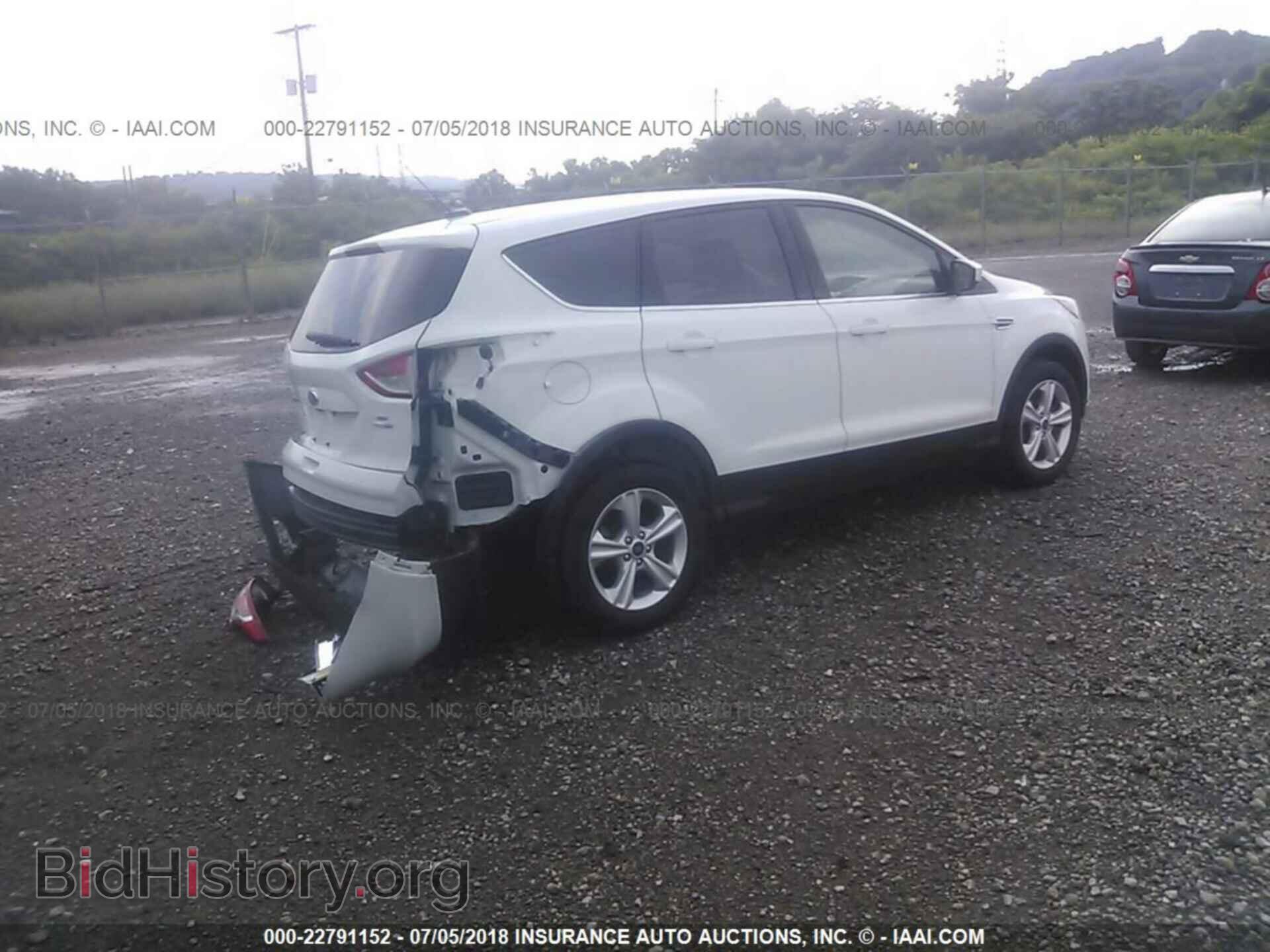 2015 Ford Escape - VIN: 1FMCU9G90FUC02344 - Фото 4