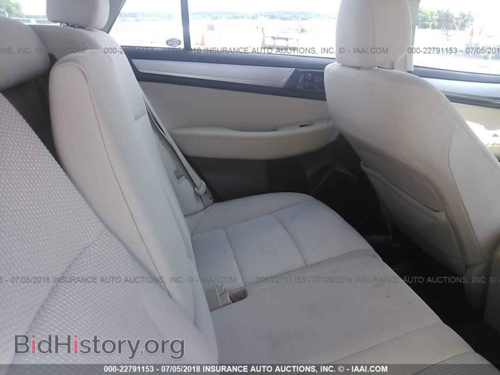 2017 Subaru Outback - VIN: 4S4BSAAC6H3303114 - Фото 8