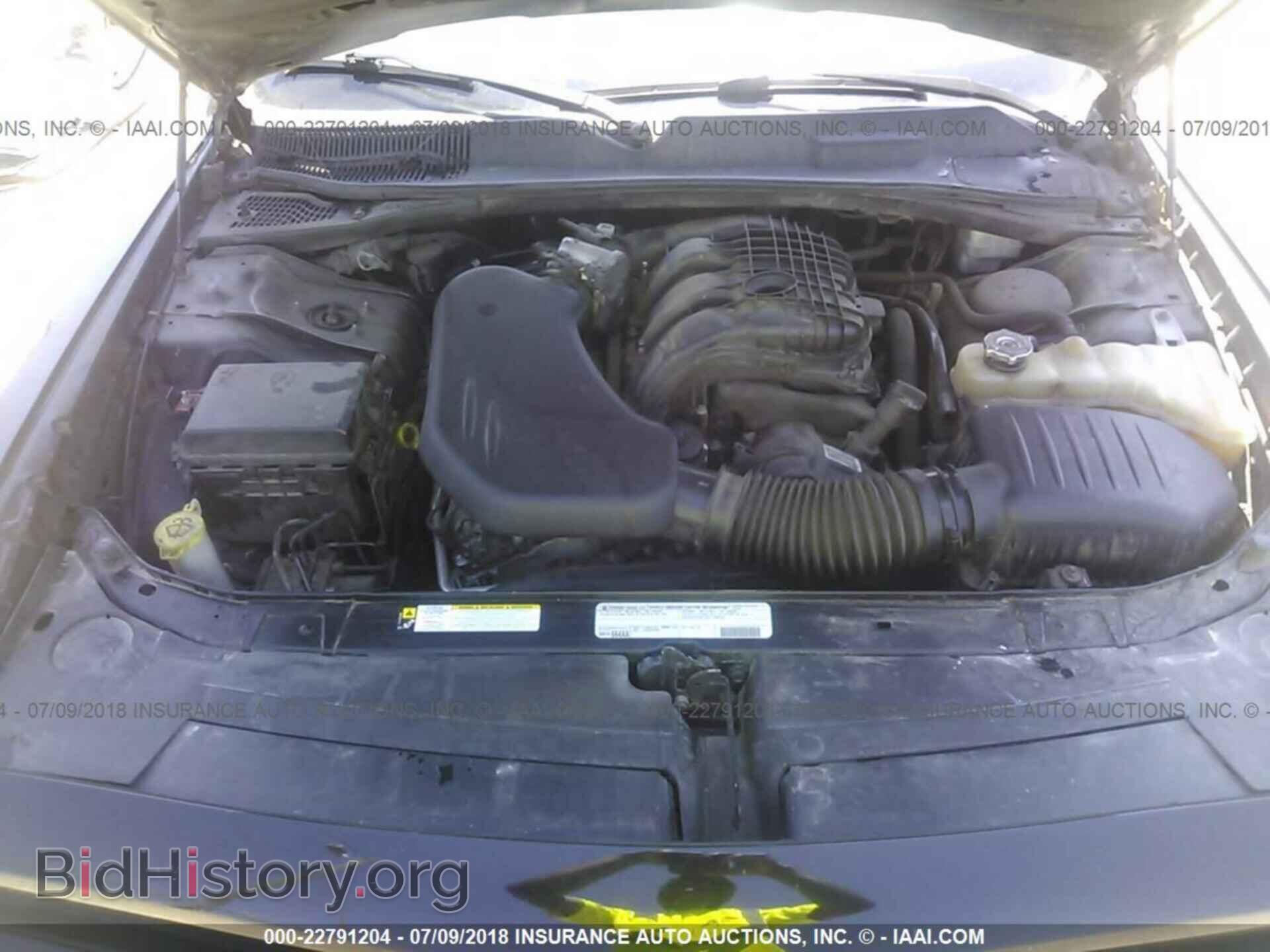 2012 Dodge Challenger - VIN: 2C3CDYAG2CH110614 - Photo 10