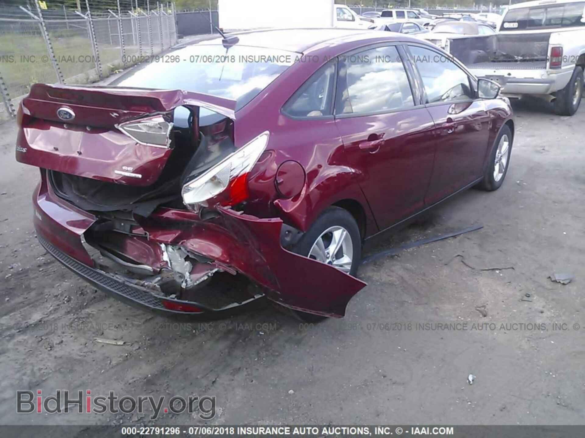 2013 Ford Focus - VIN: 1FADP3F28DL263323 - Photo 4