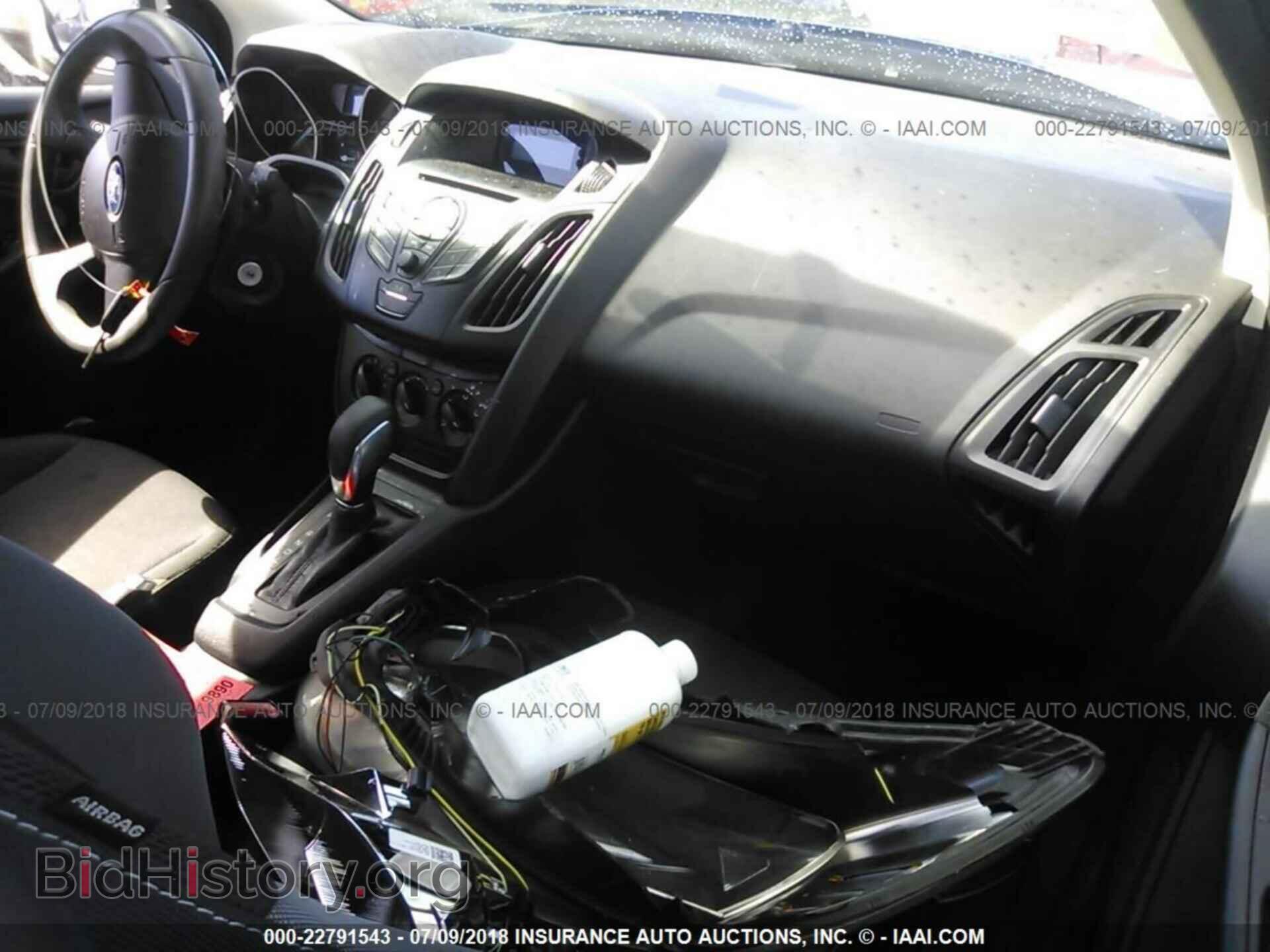 2012 Ford Focus - VIN: 1FAHP3E29CL308030 - Фото 5
