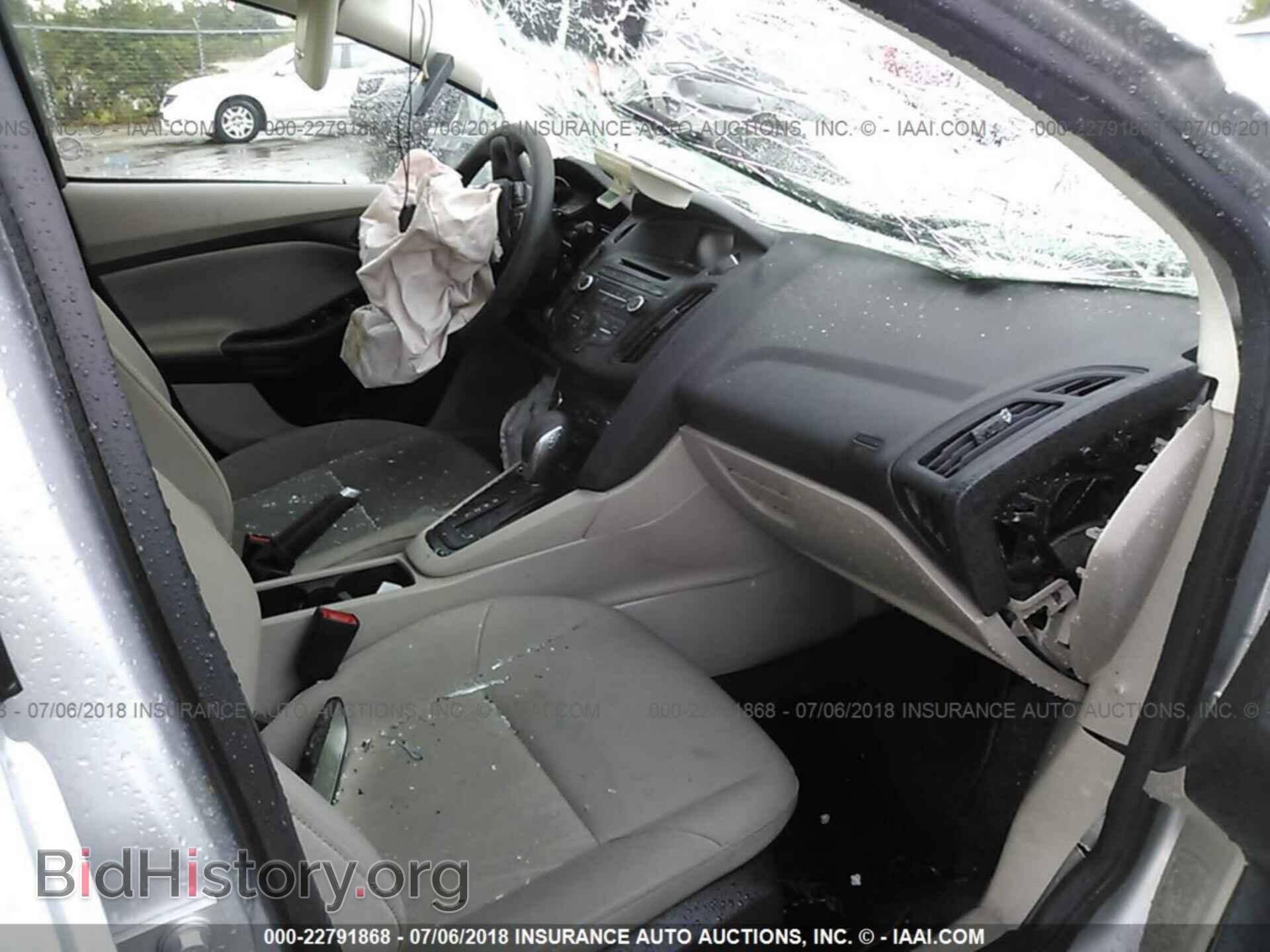 2017 Ford Focus - VIN: 1FADP3K25HL259774 - Фото 5
