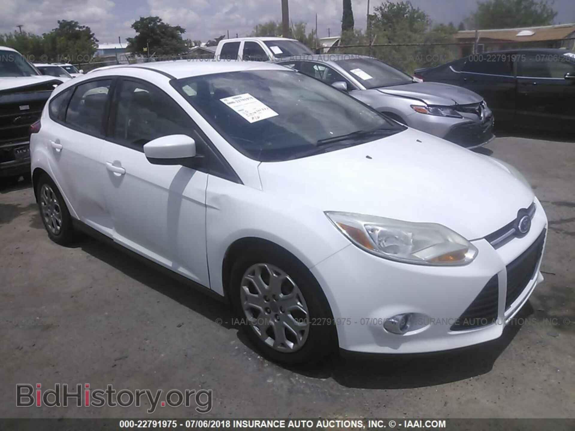 Photo 1FAHP3K28CL177564 - Ford Focus 2012