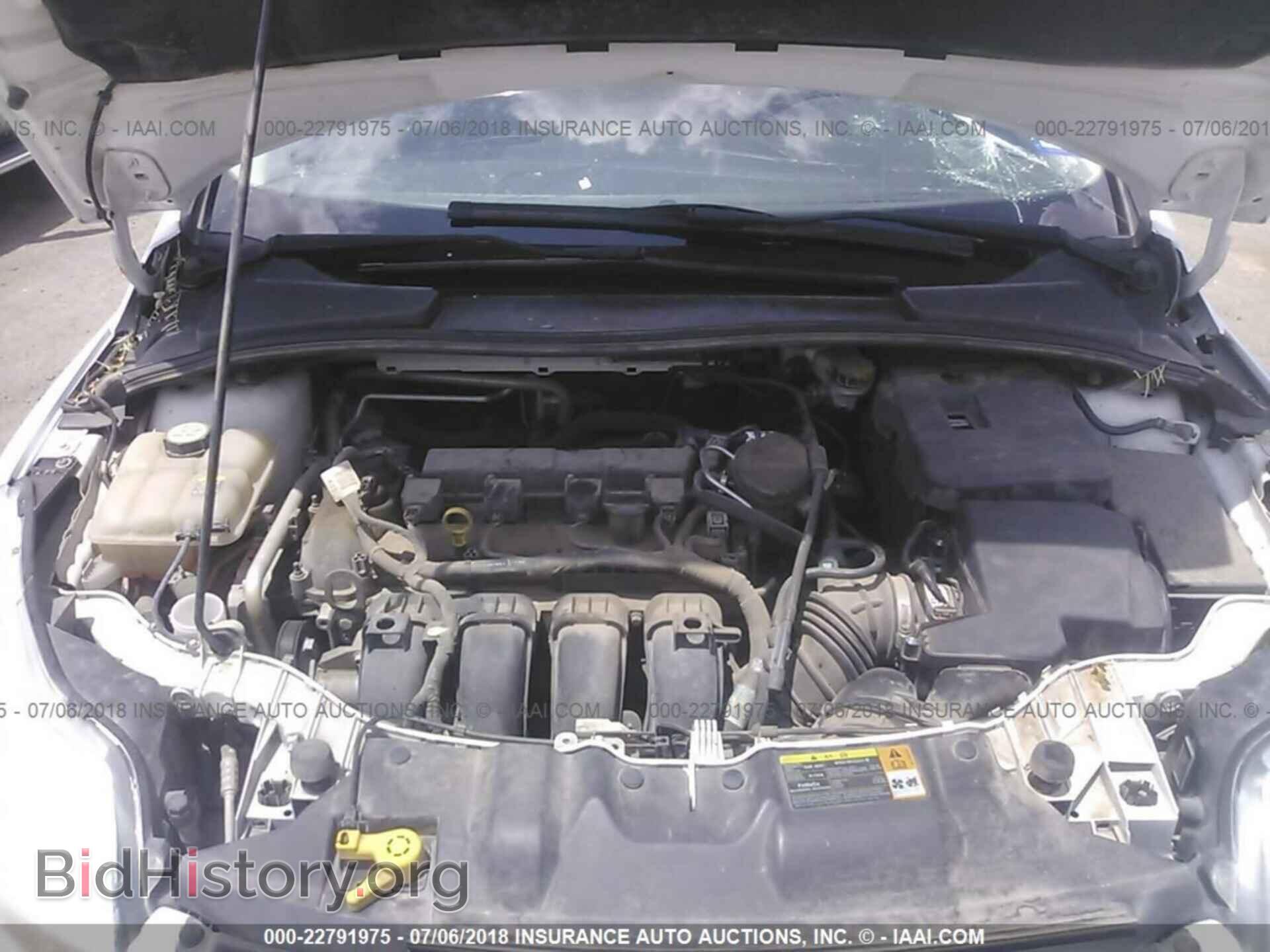 2012 Ford Focus - VIN: 1FAHP3K28CL177564 - Photo 10