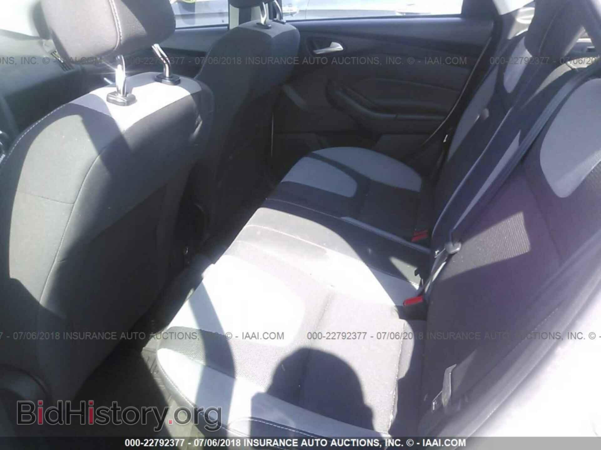 2012 Ford Focus - VIN: 1FAHP3F21CL139894 - Фото 8