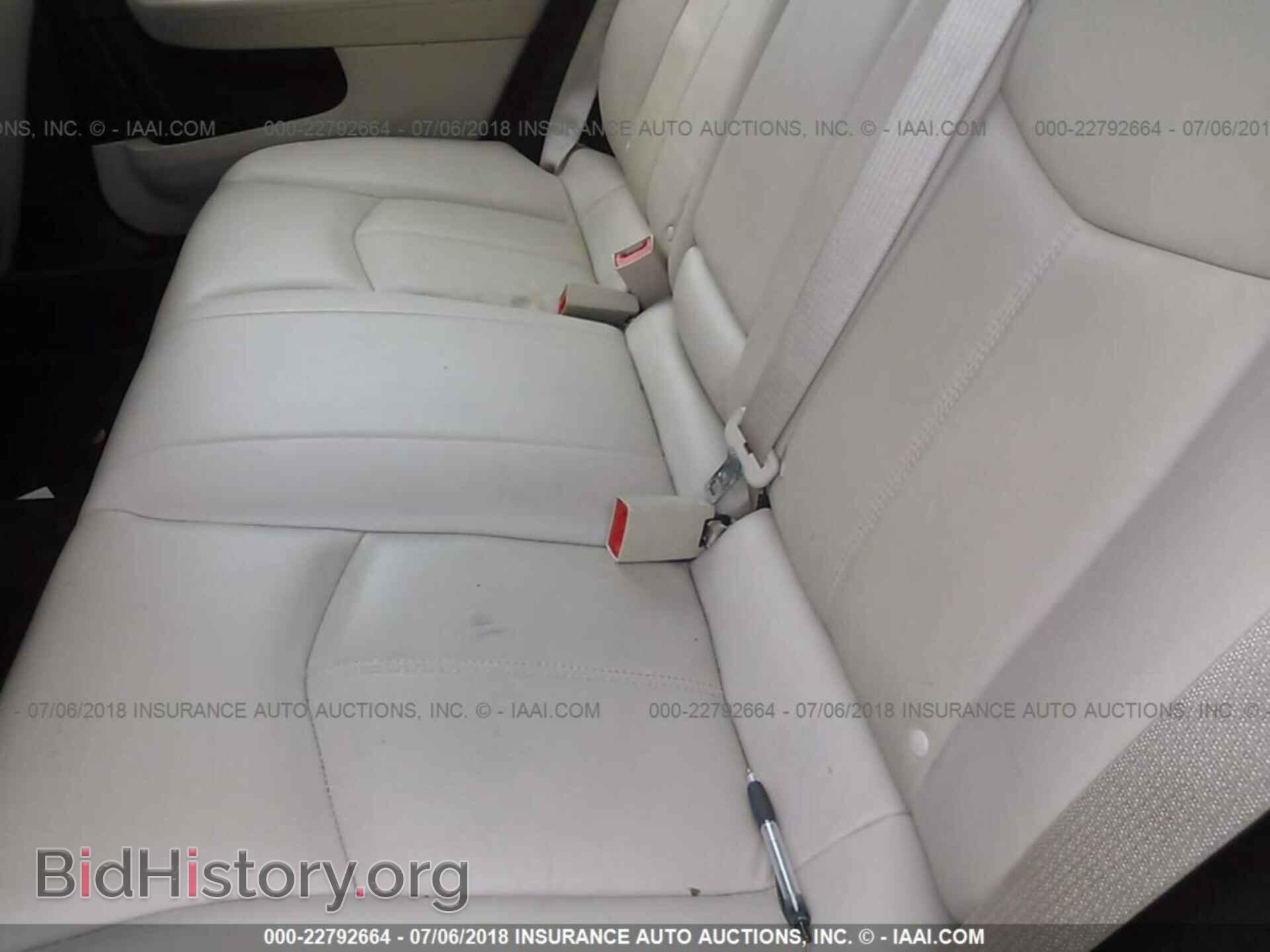 2011 Chrysler 200 - VIN: 1C3BC2FB7BN605034 - Photo 8