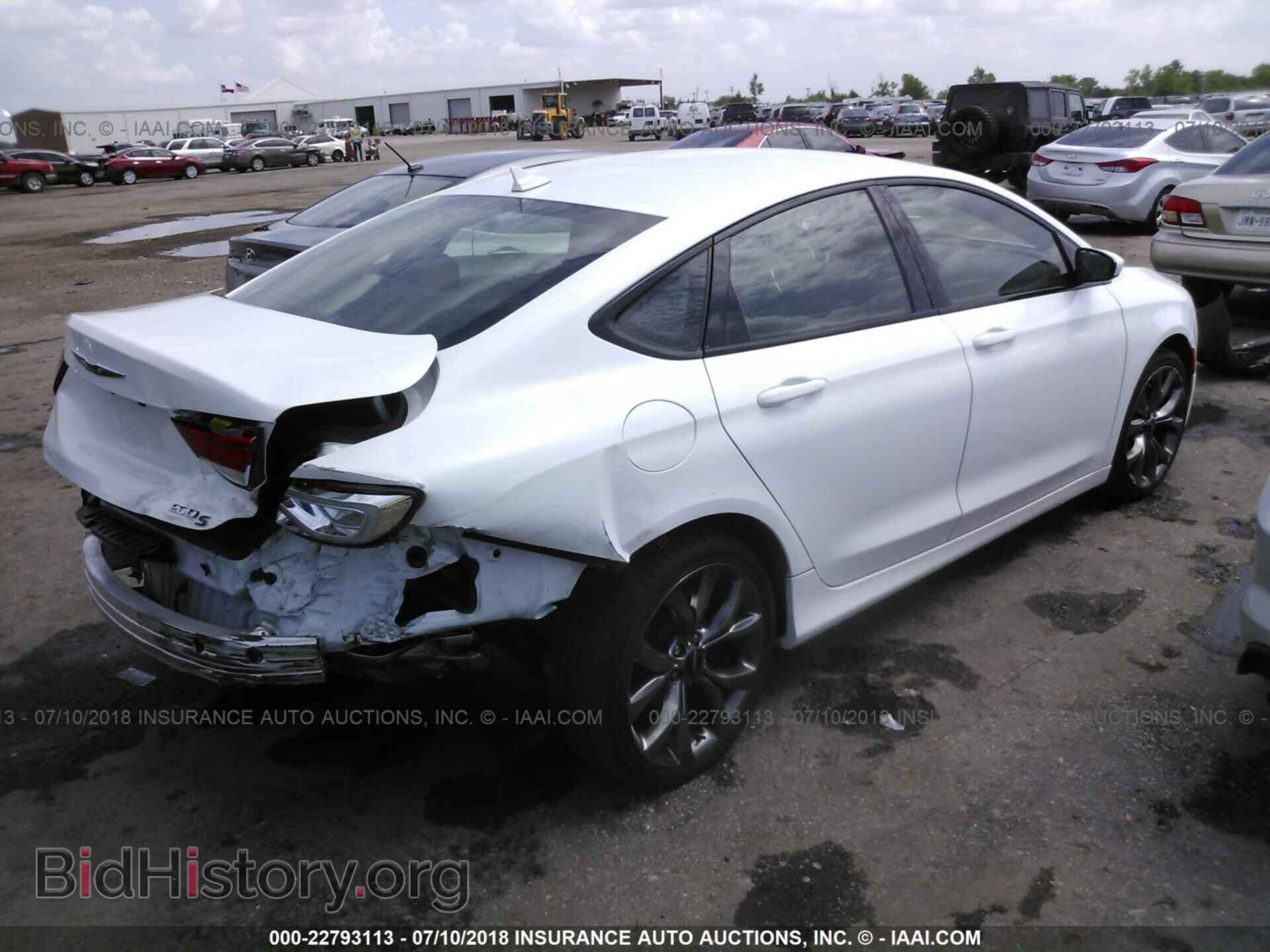 2016 Chrysler 200 - VIN: 1C3CCCBB7GN100828 - Фото 4