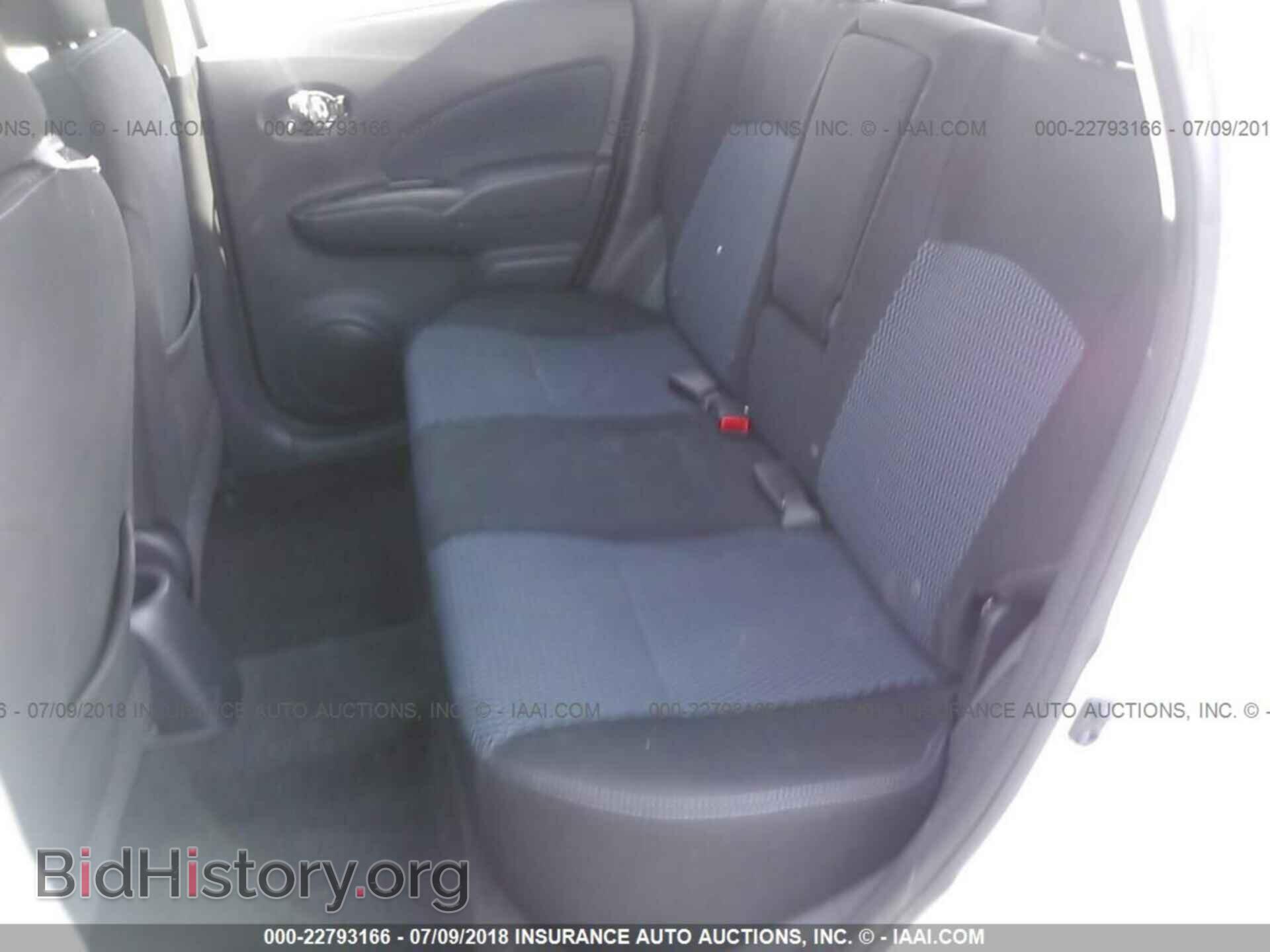 2015 Nissan Versa note - VIN: 3N1CE2CP9FL414492 - Фото 8