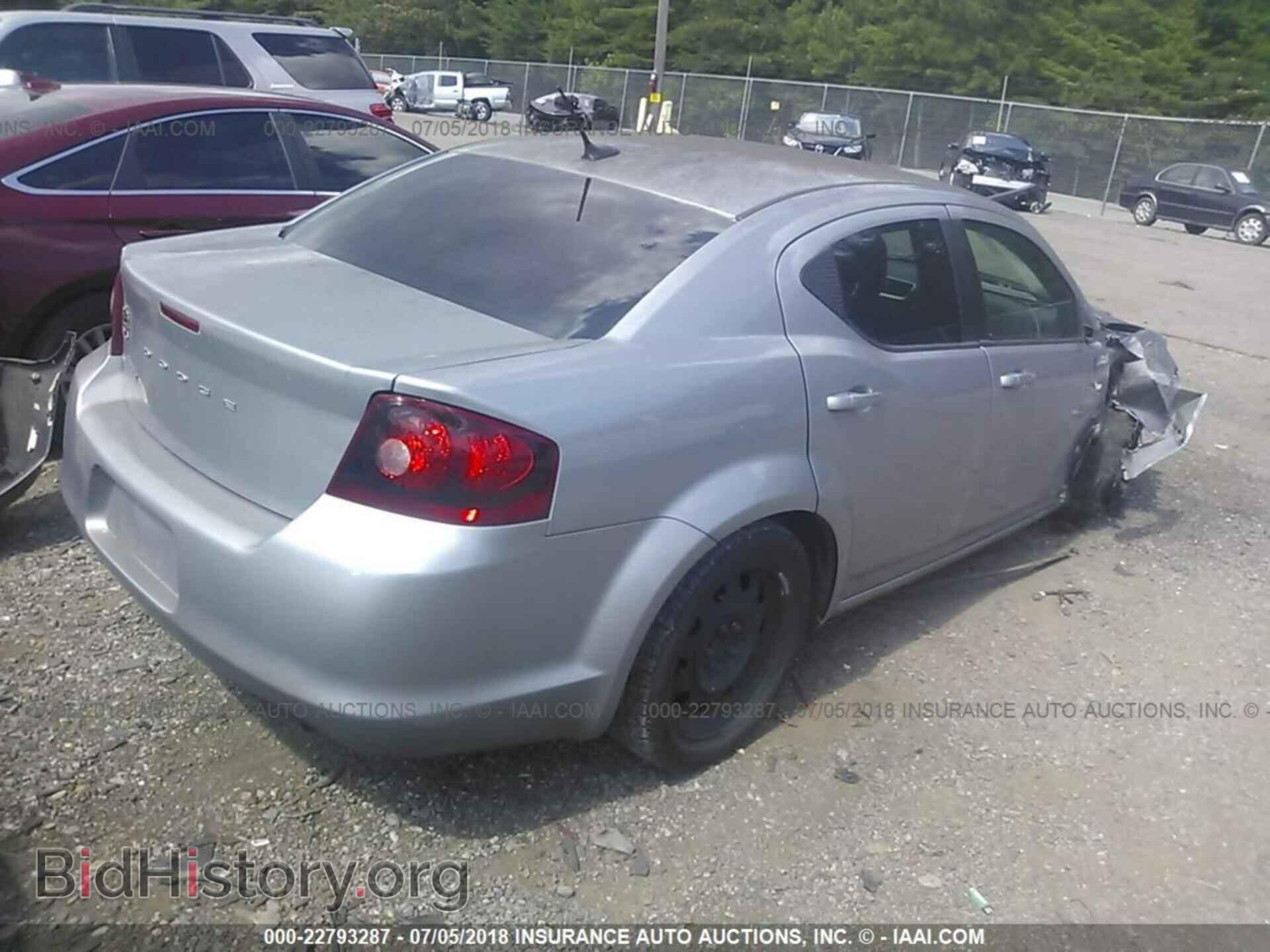 2014 Dodge Avenger - VIN: 1C3CDZAB3EN182832 - Photo 4