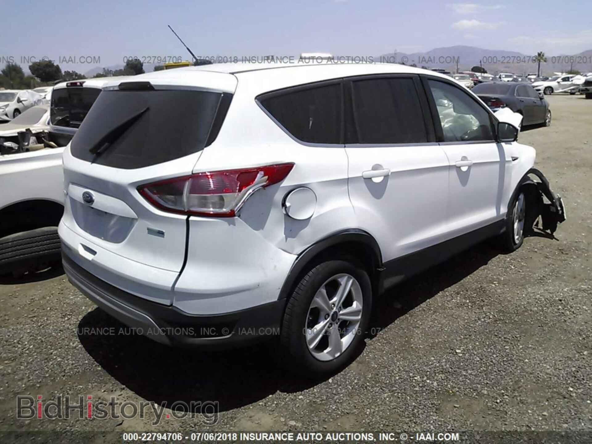 2014 Ford Escape - VIN: 1FMCU9G99EUB34348 - Photo 4