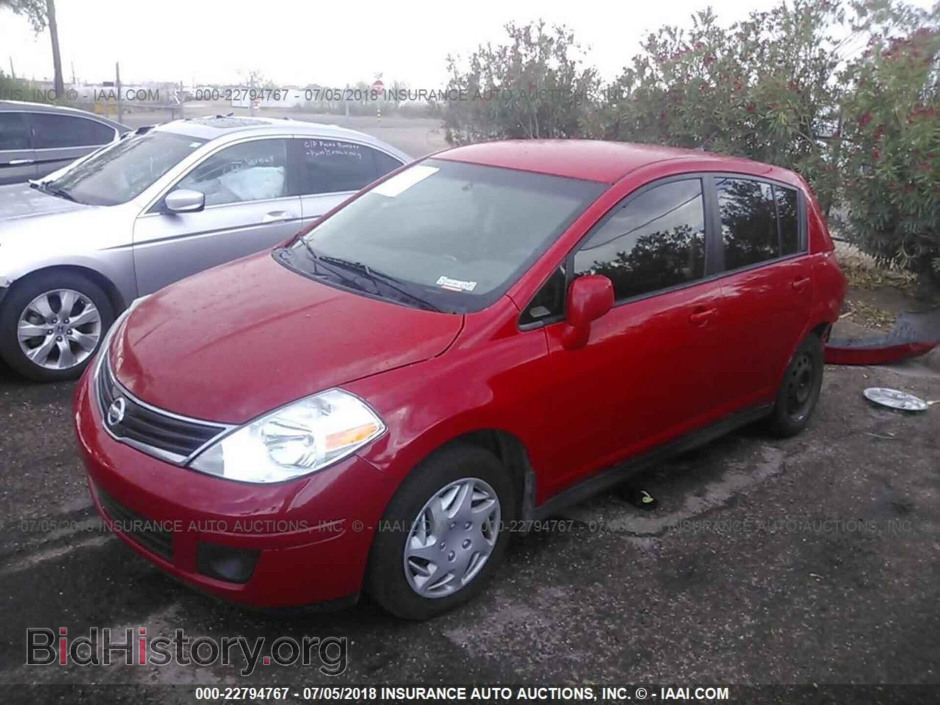2011 Nissan Versa - VIN: 3N1BC1CPXBL438161 - Фото 2
