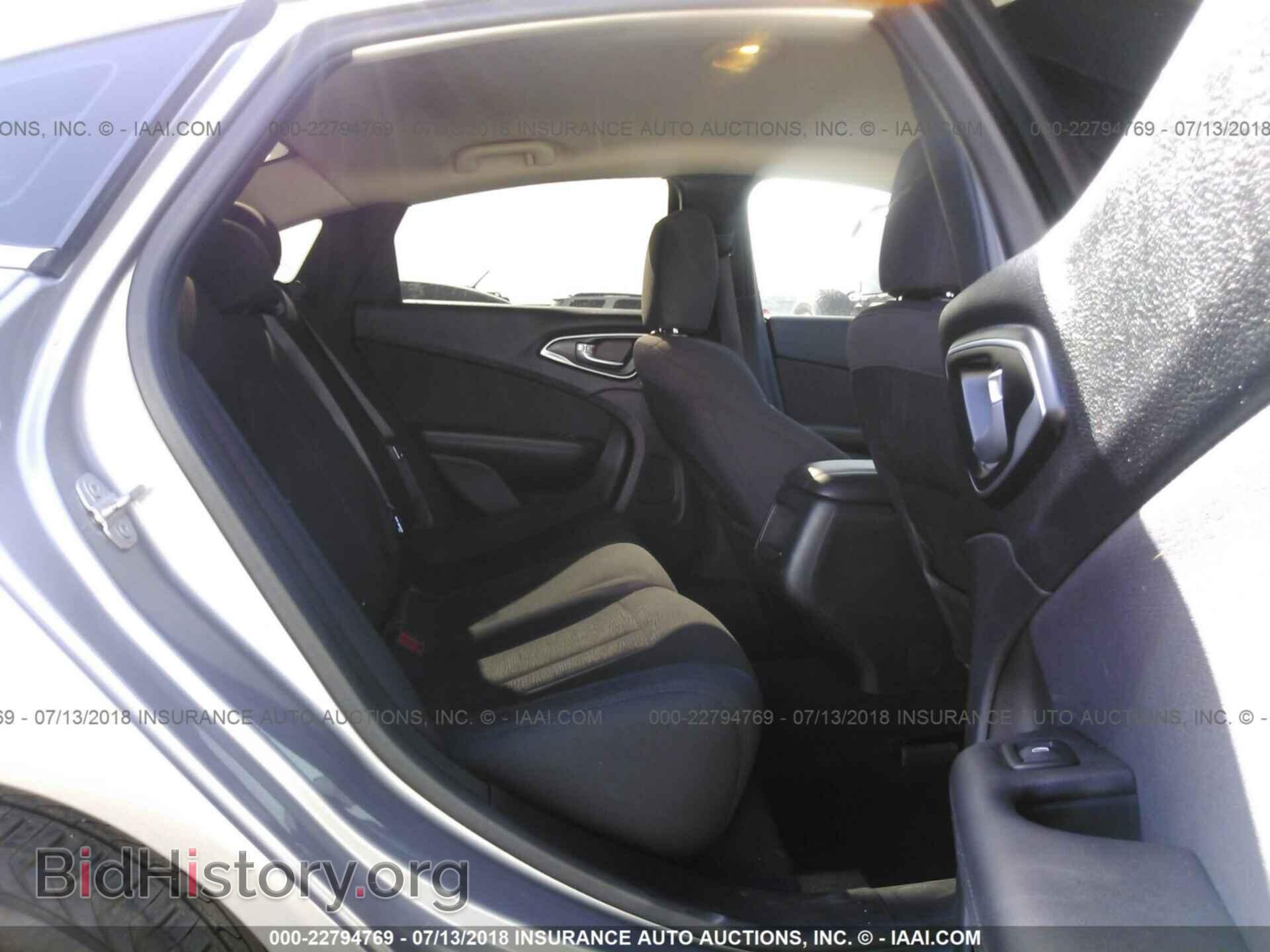 2015 Chrysler 200 - VIN: 1C3CCCAB7FN714410 - Photo 8