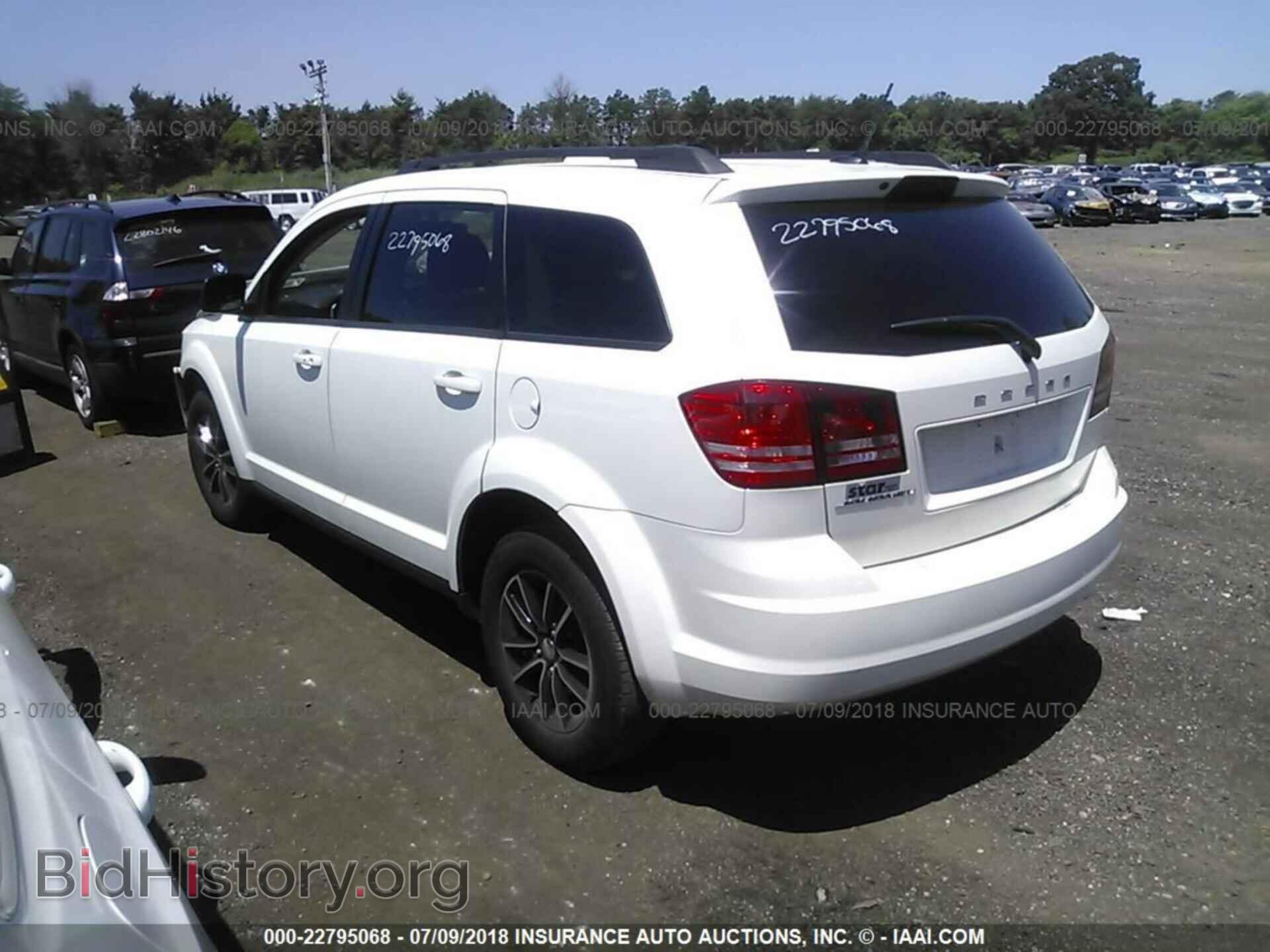 2017 Dodge Journey - VIN: 3C4PDCAB7HT581080 - Фото 3