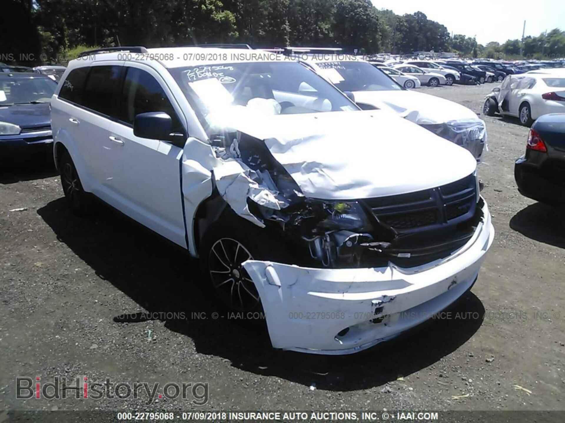 2017 Dodge Journey - VIN: 3C4PDCAB7HT581080 - Фото 6
