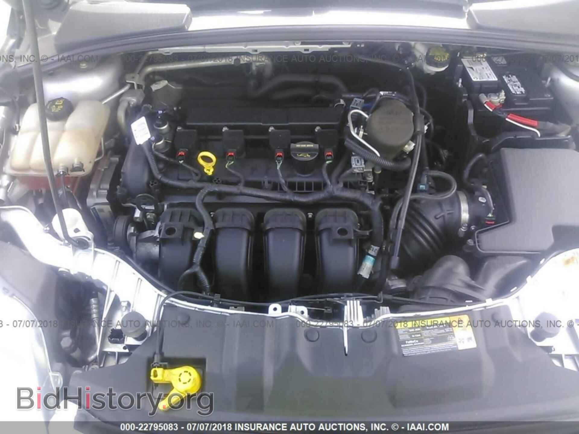 2014 Ford Focus - VIN: 1FADP3F23EL200308 - Photo 10