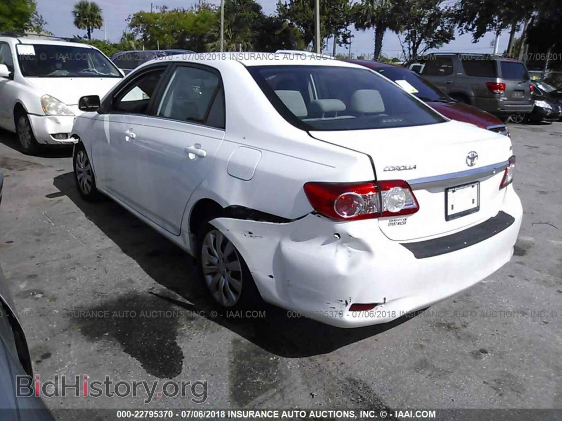 2013 Toyota Corolla - VIN: 2T1BU4EEXDC045273 - Фото 3