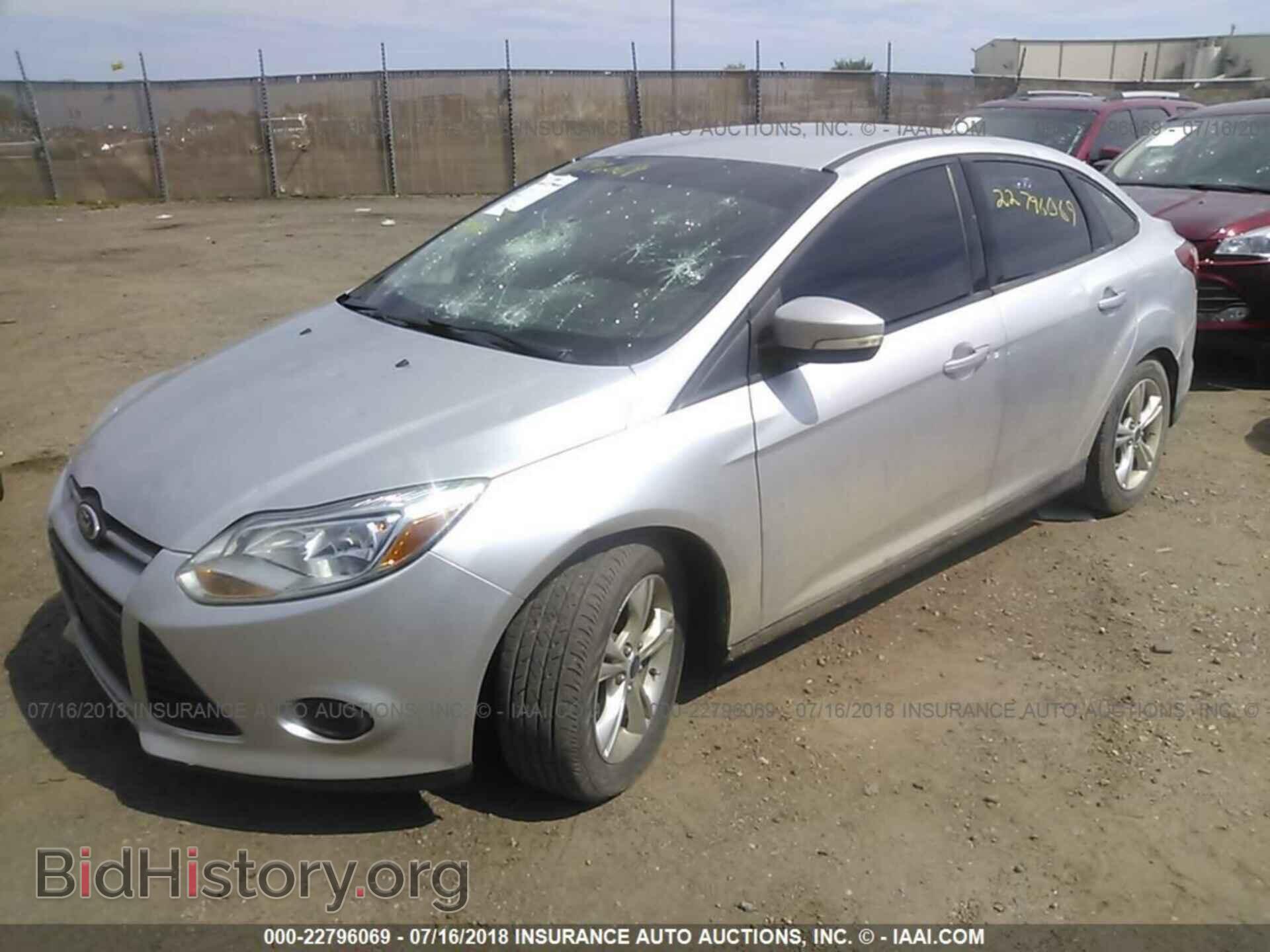 2014 Ford Focus - VIN: 1FADP3F29EL149509 - Photo 2