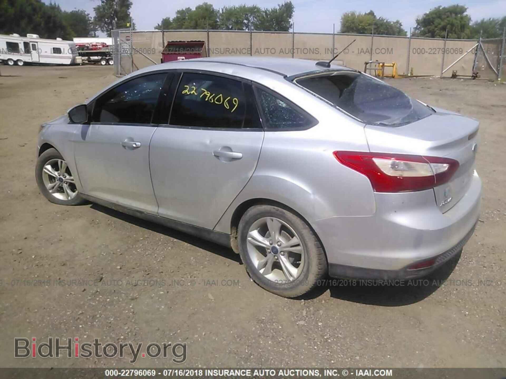 2014 Ford Focus - VIN: 1FADP3F29EL149509 - Photo 3
