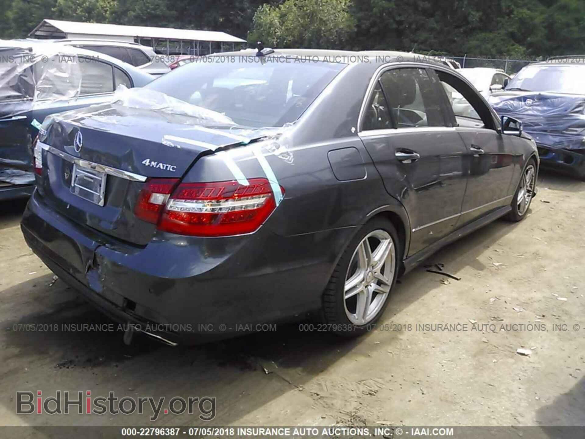 2011 Mercedes-benz E - VIN: WDDHF9AB8BA357824 - Фото 4