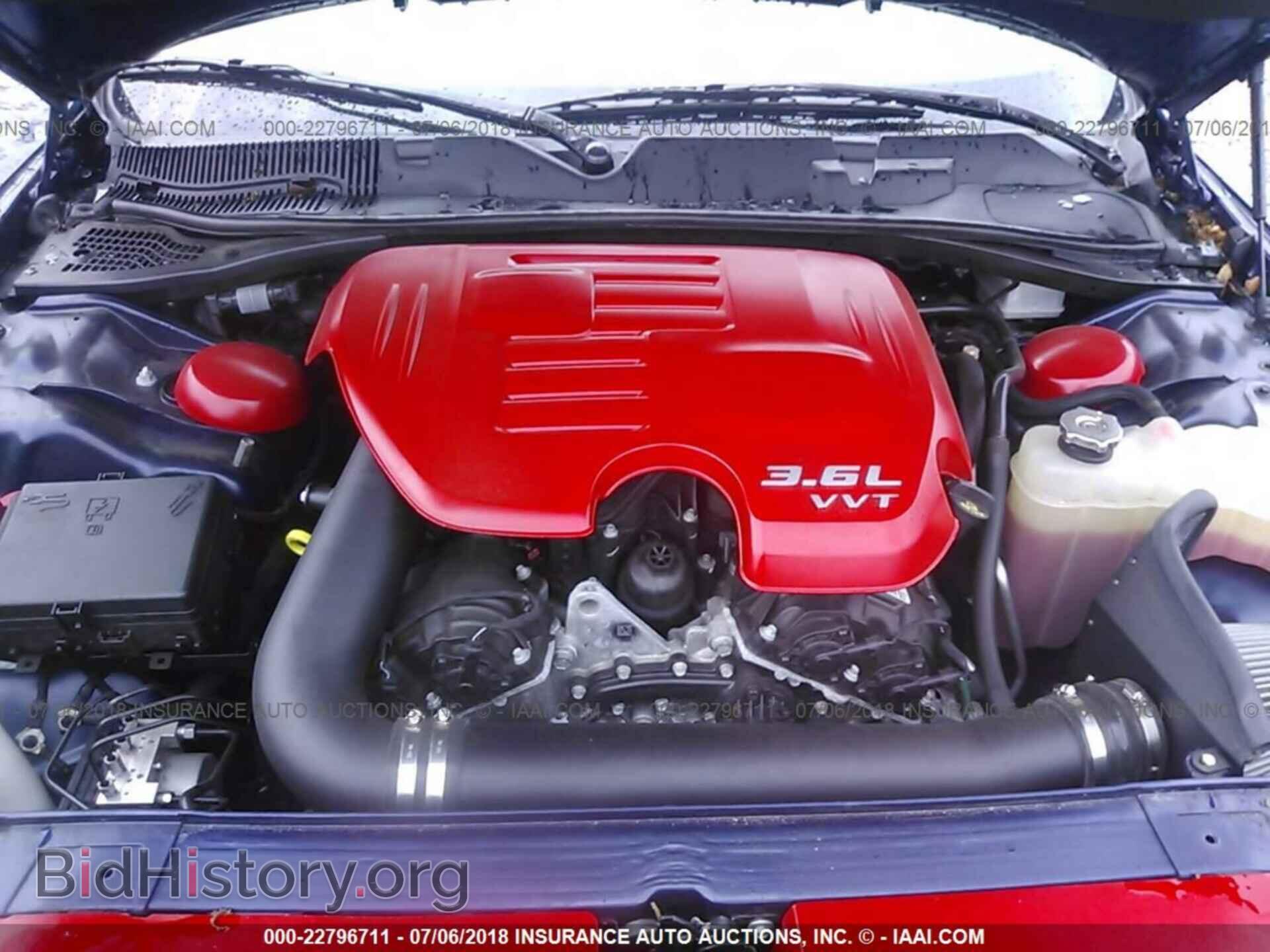 2016 Dodge Challenger - VIN: 2C3CDZAG6GH138573 - Photo 10