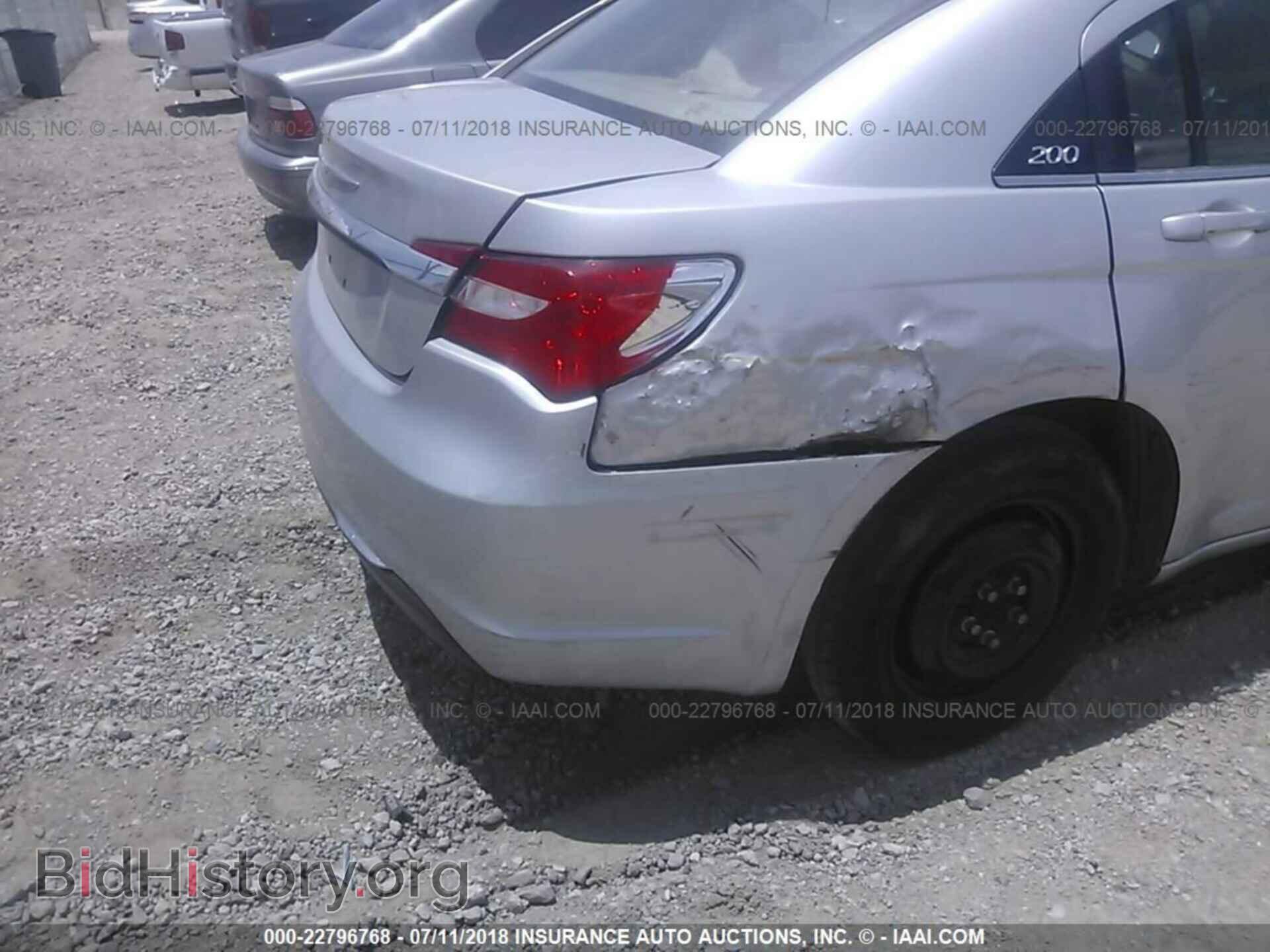 2011 Chrysler 200 - VIN: 1C3BC4FG0BN537263 - Photo 6