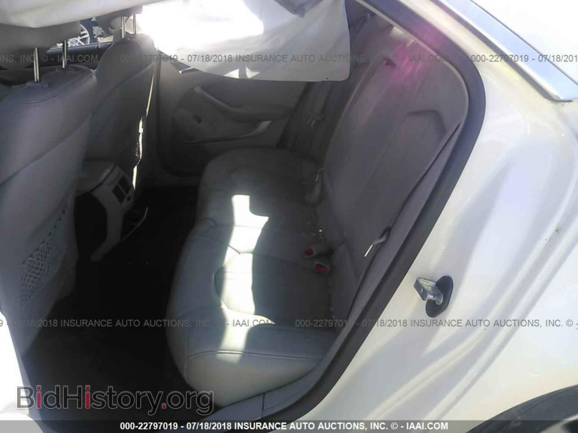 2013 Cadillac Cts - VIN: 1G6DE5E58D0109027 - Photo 8