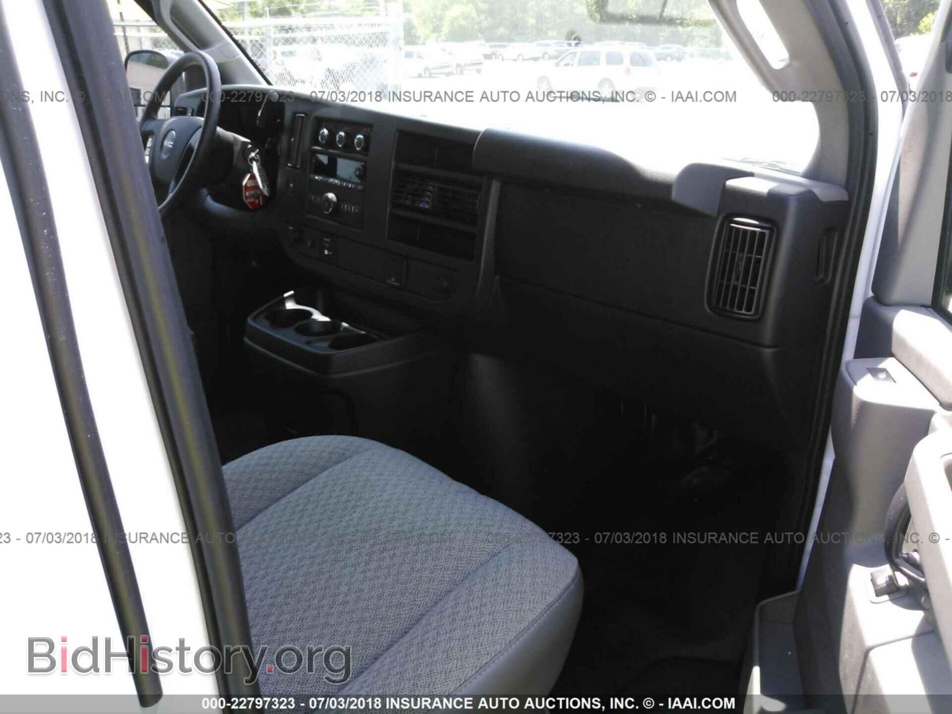 2017 Gmc Savana - VIN: 1GTW7AFF1H1911855 - Фото 5