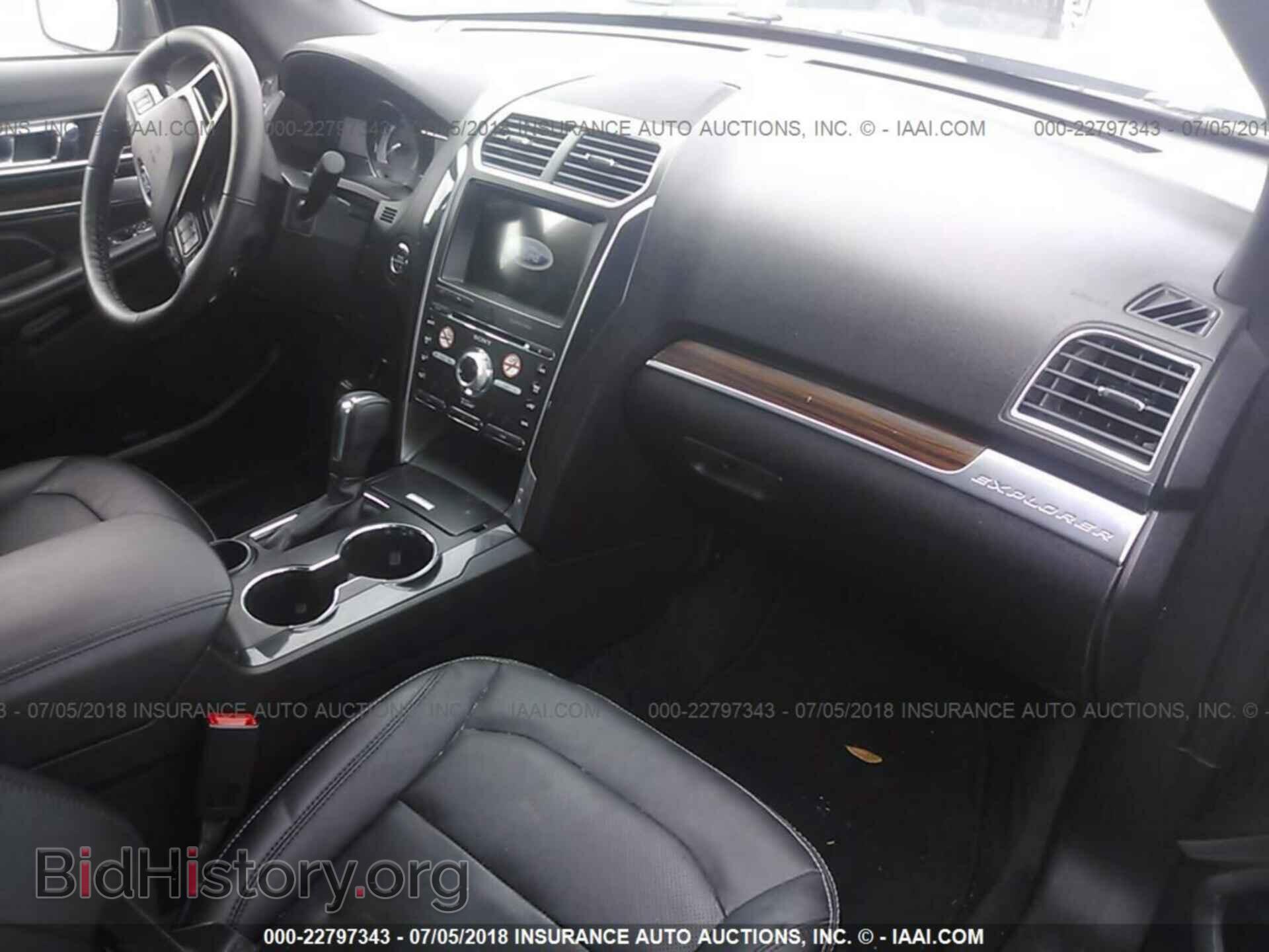 2017 Ford Explorer - VIN: 1FM5K7F88HGD22177 - Фото 5