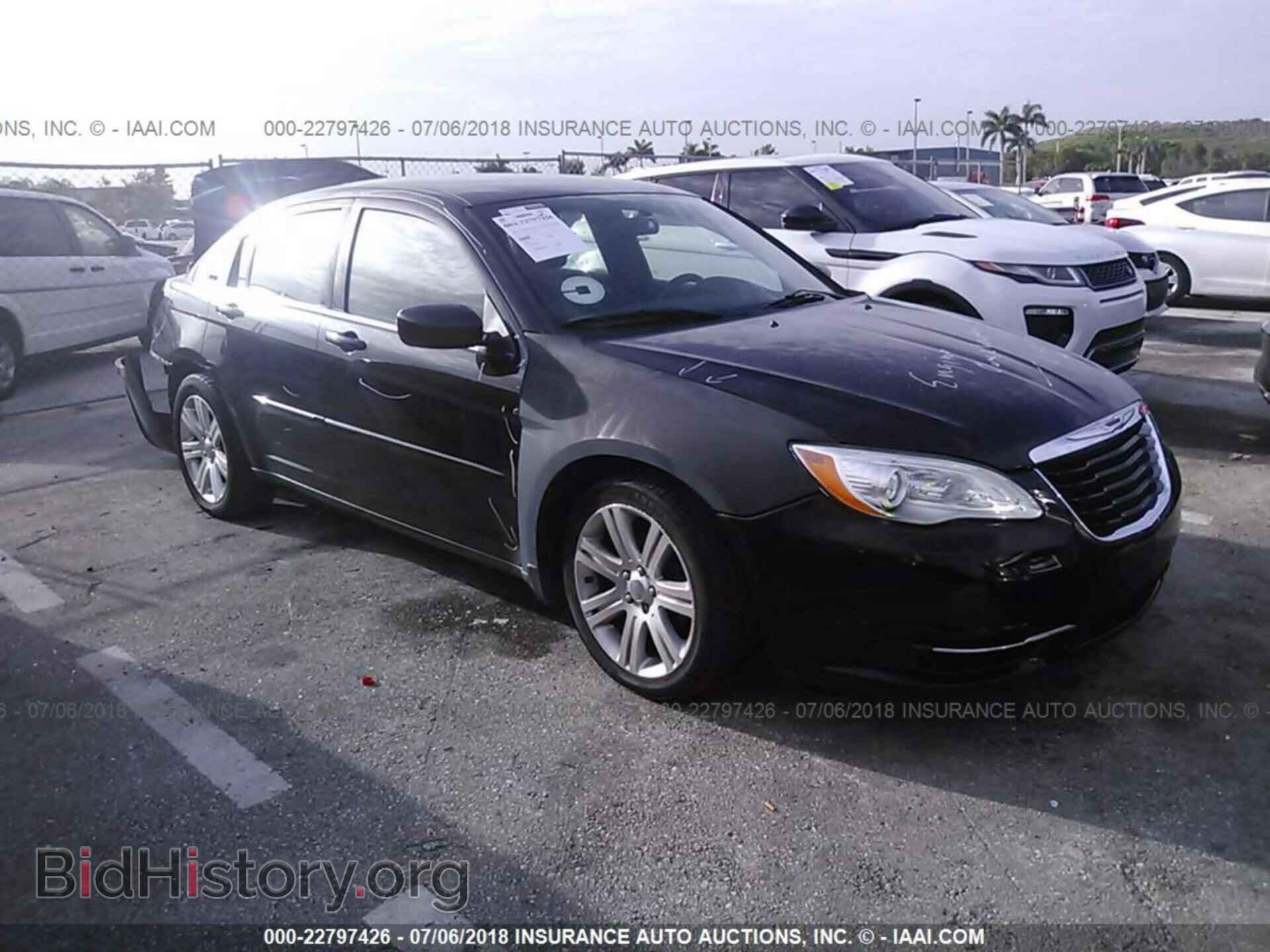 Photo 1C3CCBBB7DN656062 - Chrysler 200 2013