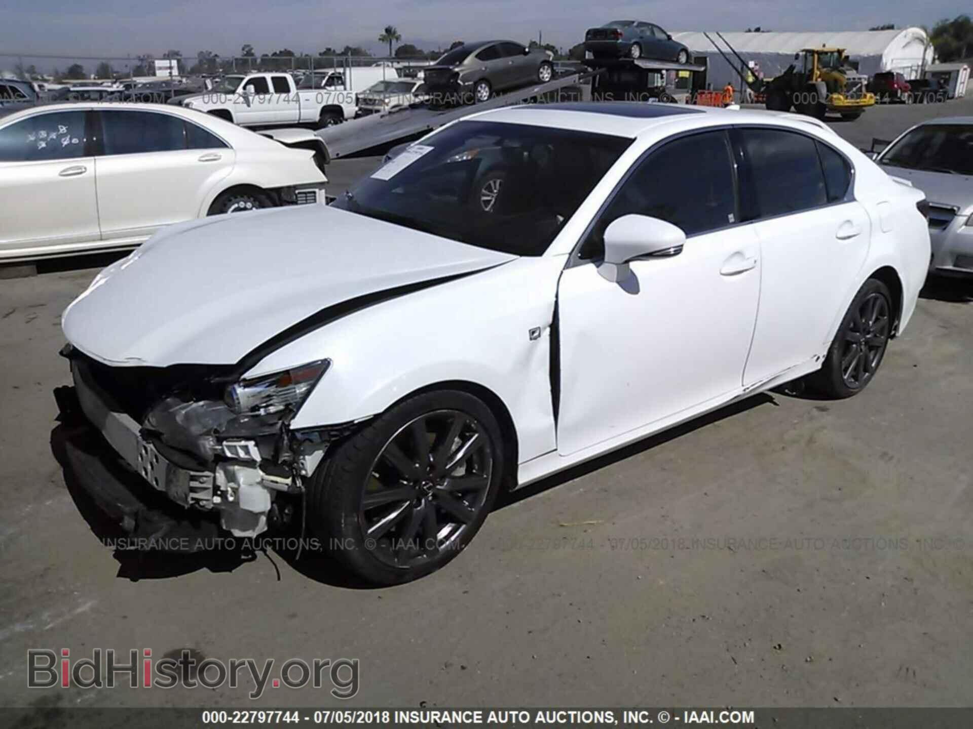 2015 Lexus Gs - VIN: JTHBE1BL9FA012611 - Photo 2