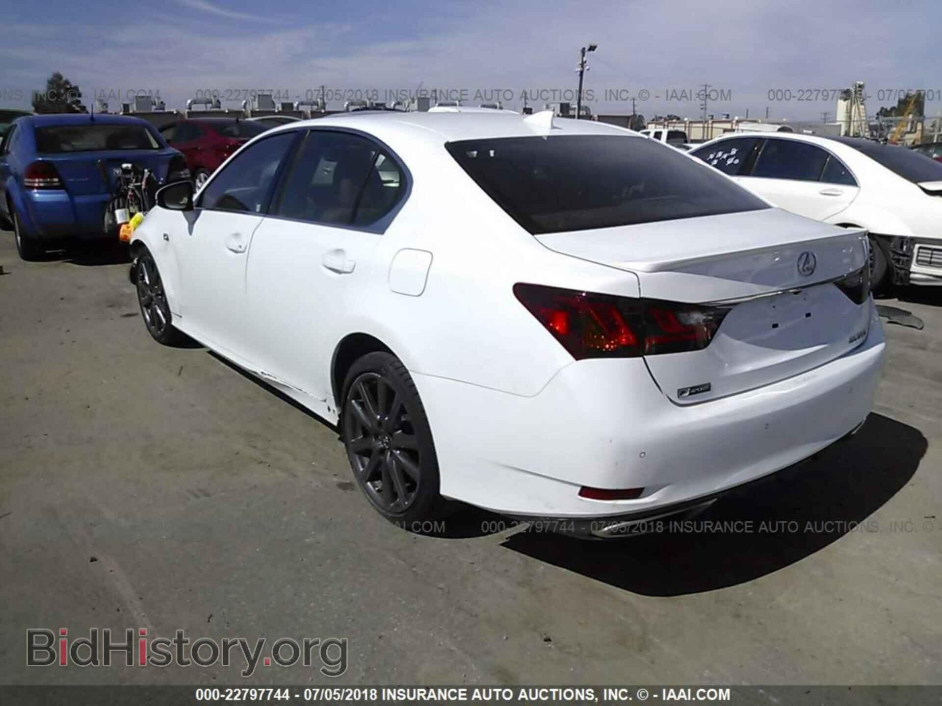 2015 Lexus Gs - VIN: JTHBE1BL9FA012611 - Photo 3