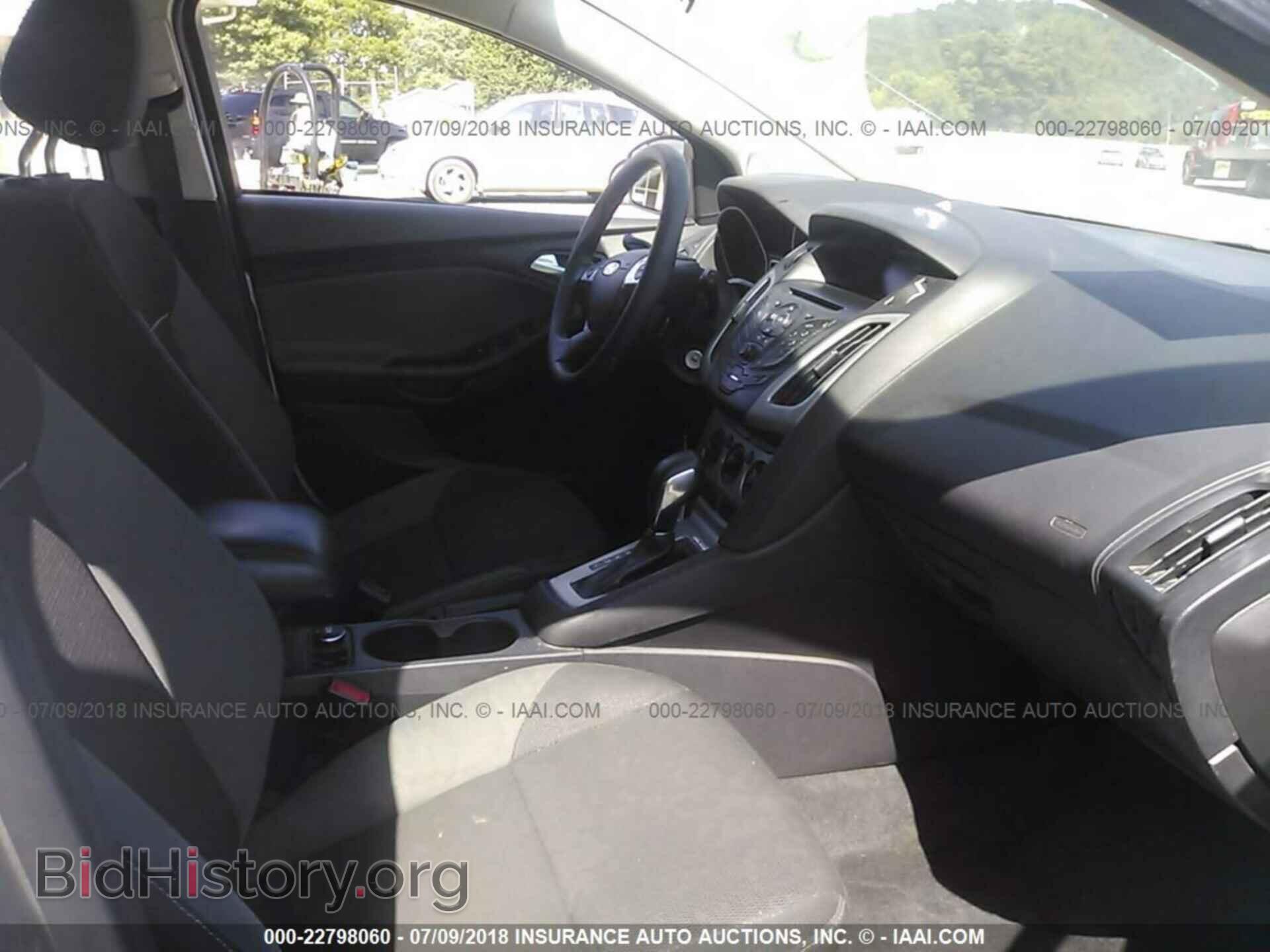 2012 Ford Focus - VIN: 1FAHP3K2XCL283367 - Photo 5