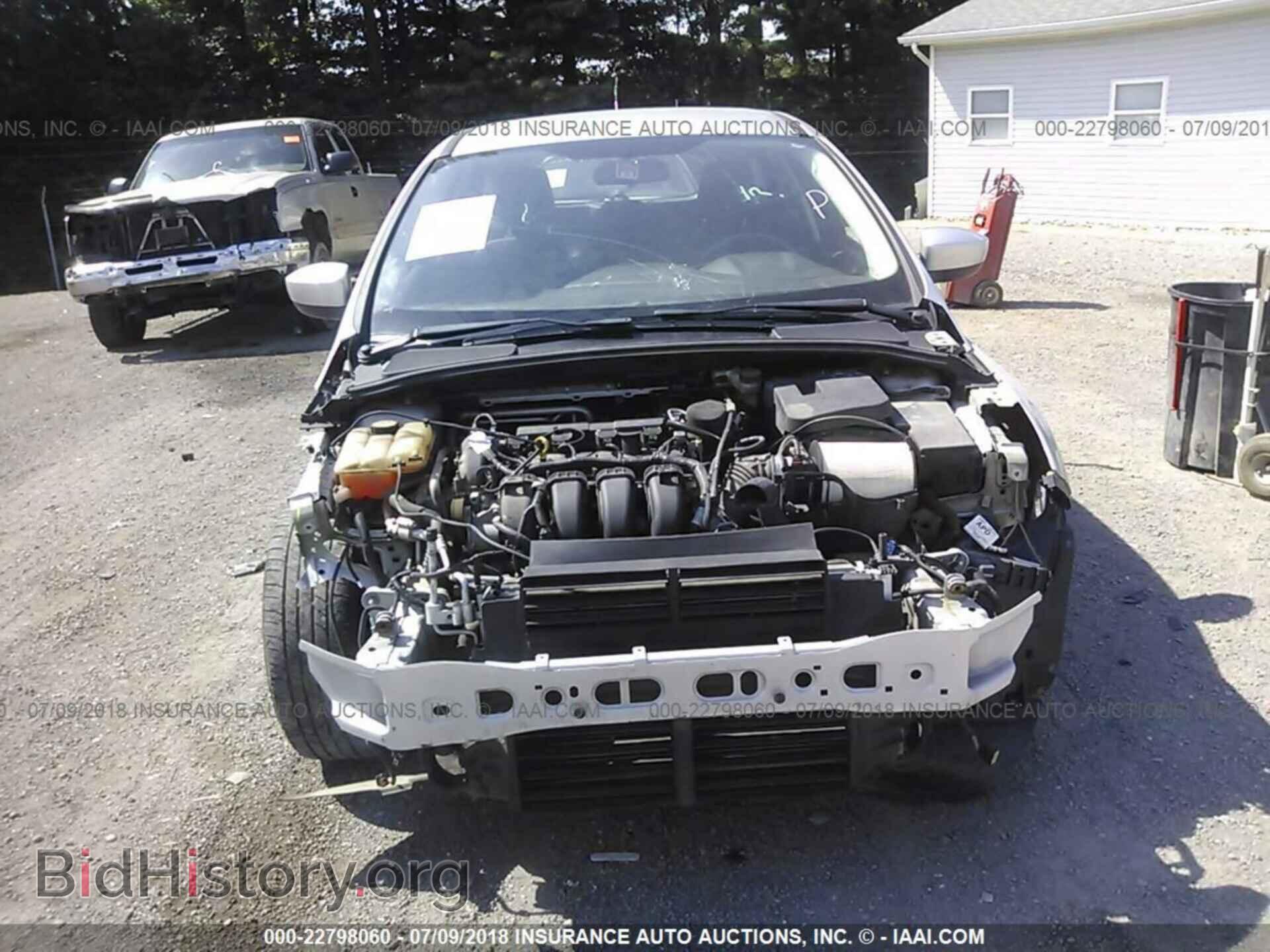 2012 Ford Focus - VIN: 1FAHP3K2XCL283367 - Photo 6