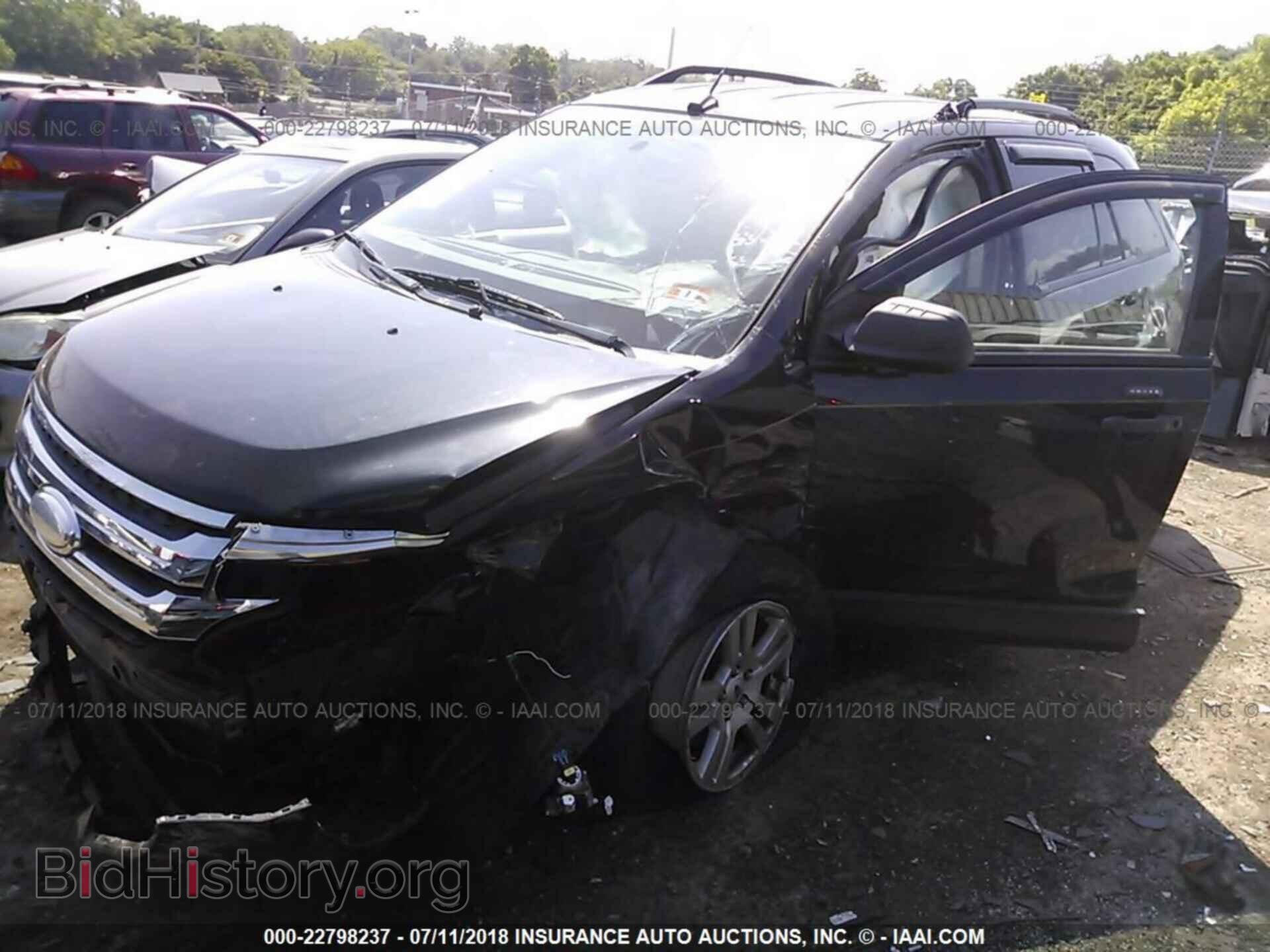 2012 Ford Edge - VIN: 2FMDK3GC1CBA55651 - Photo 2