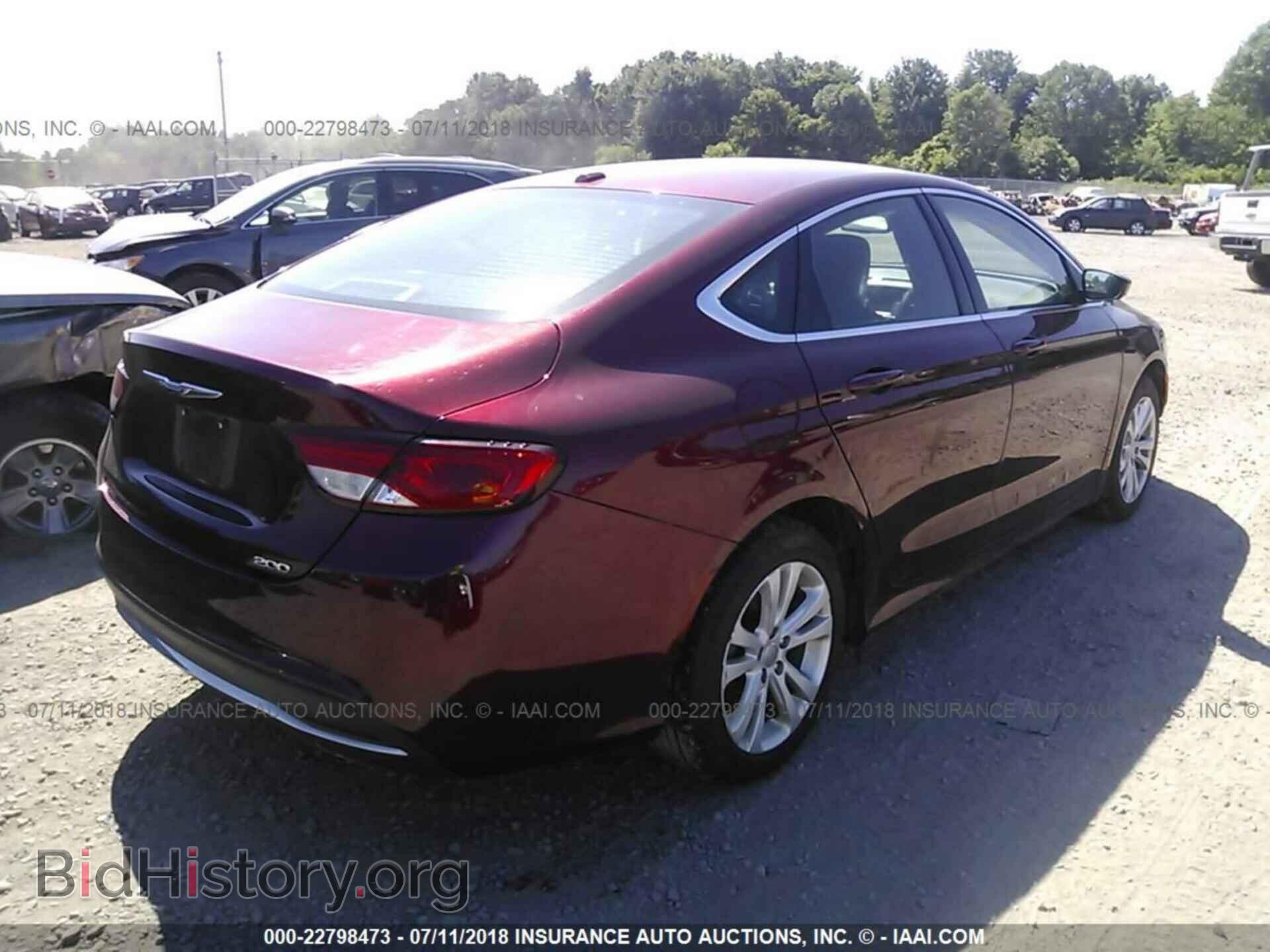 2015 Chrysler 200 - VIN: 1C3CCCAB6FN685143 - Photo 4