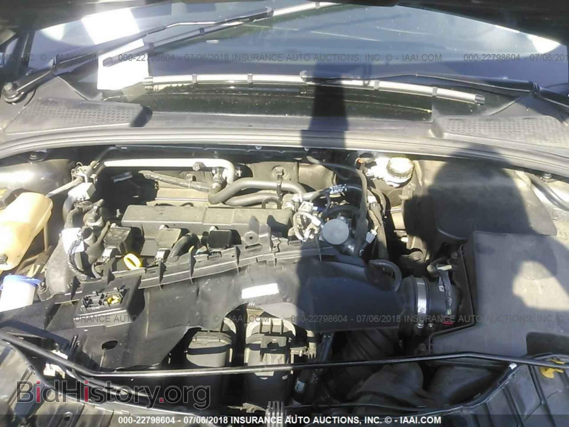 2016 Ford Focus - VIN: 1FADP3E2XGL393884 - Фото 10