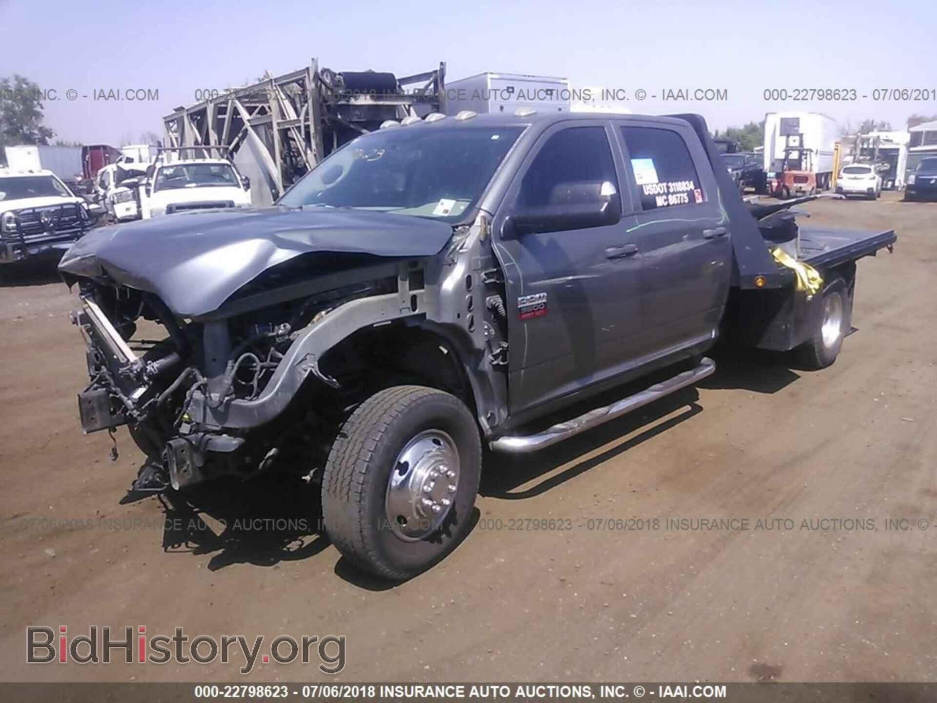 2012 Dodge Ram 3500 - VIN: 3C7WDSCT6CG194861 - Фото 2
