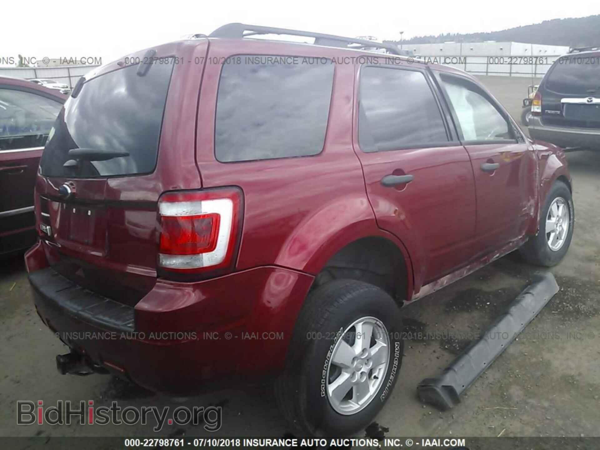 2012 Ford Escape - VIN: 1FMCU0D72CKC31995 - Фото 4