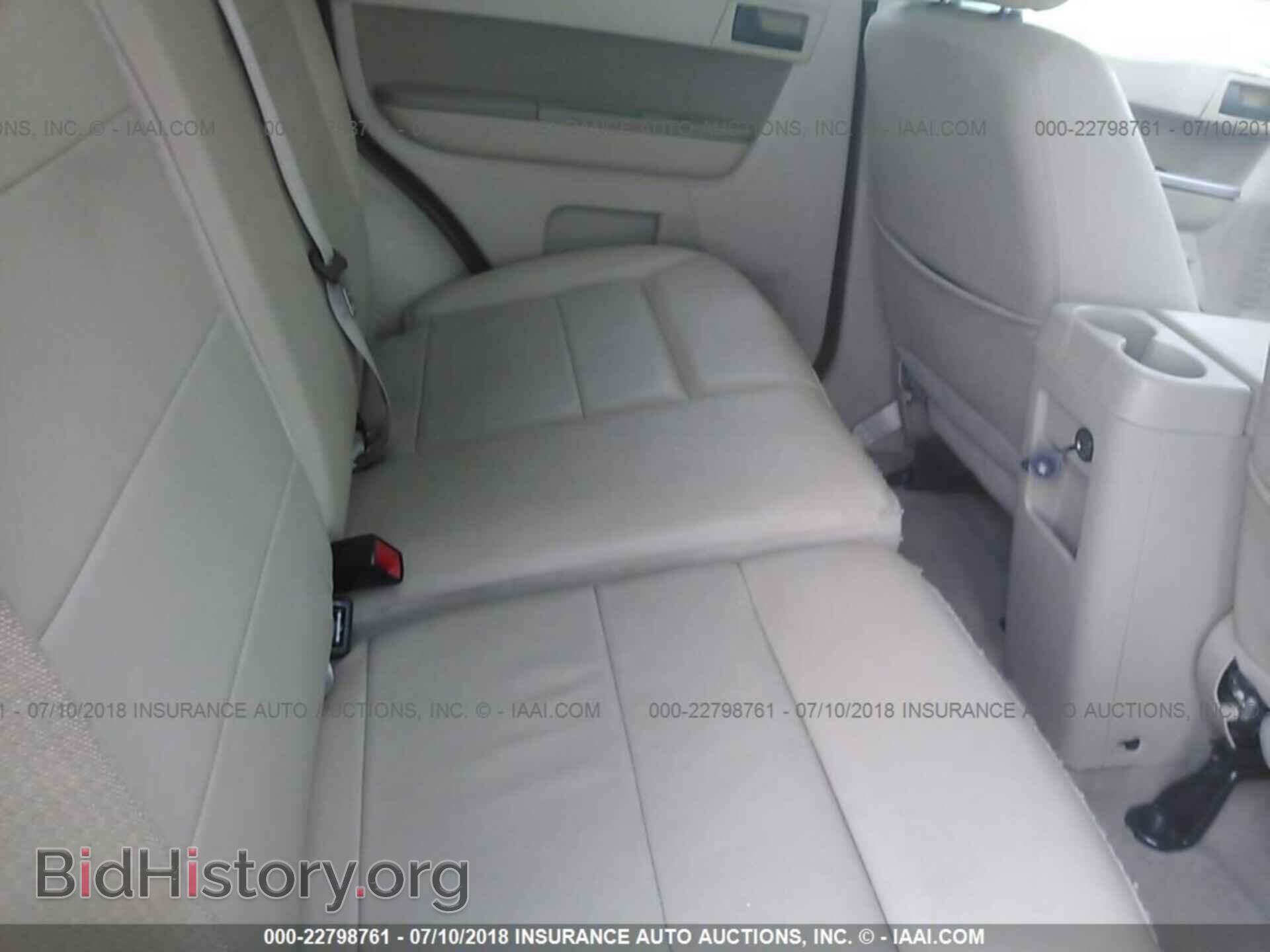 2012 Ford Escape - VIN: 1FMCU0D72CKC31995 - Фото 8